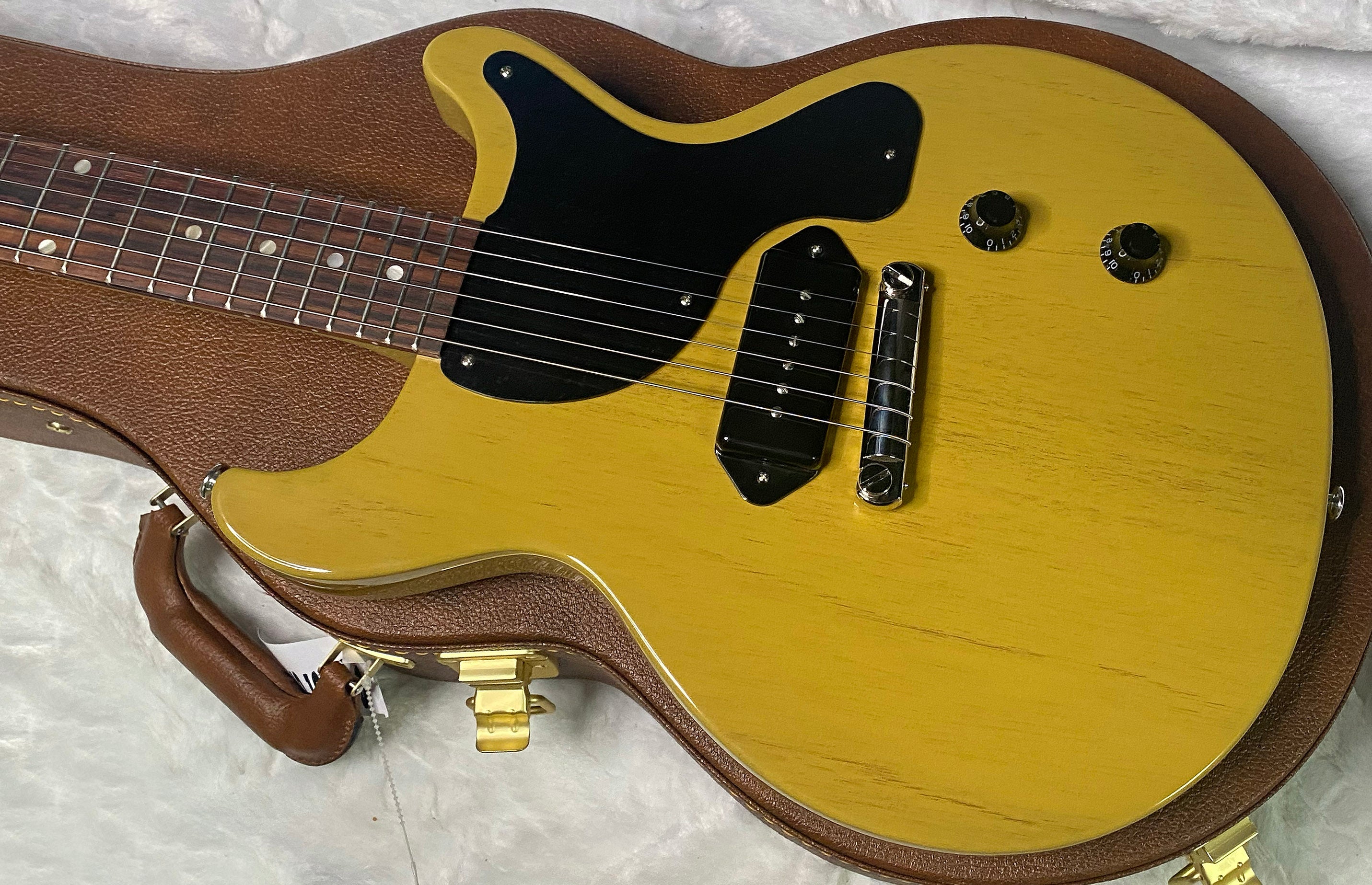 NEW! Gibson Les Paul Junior DC Double Cut - TV Yellow - Authorized Dealer - Only 6.9 lbs - G07218