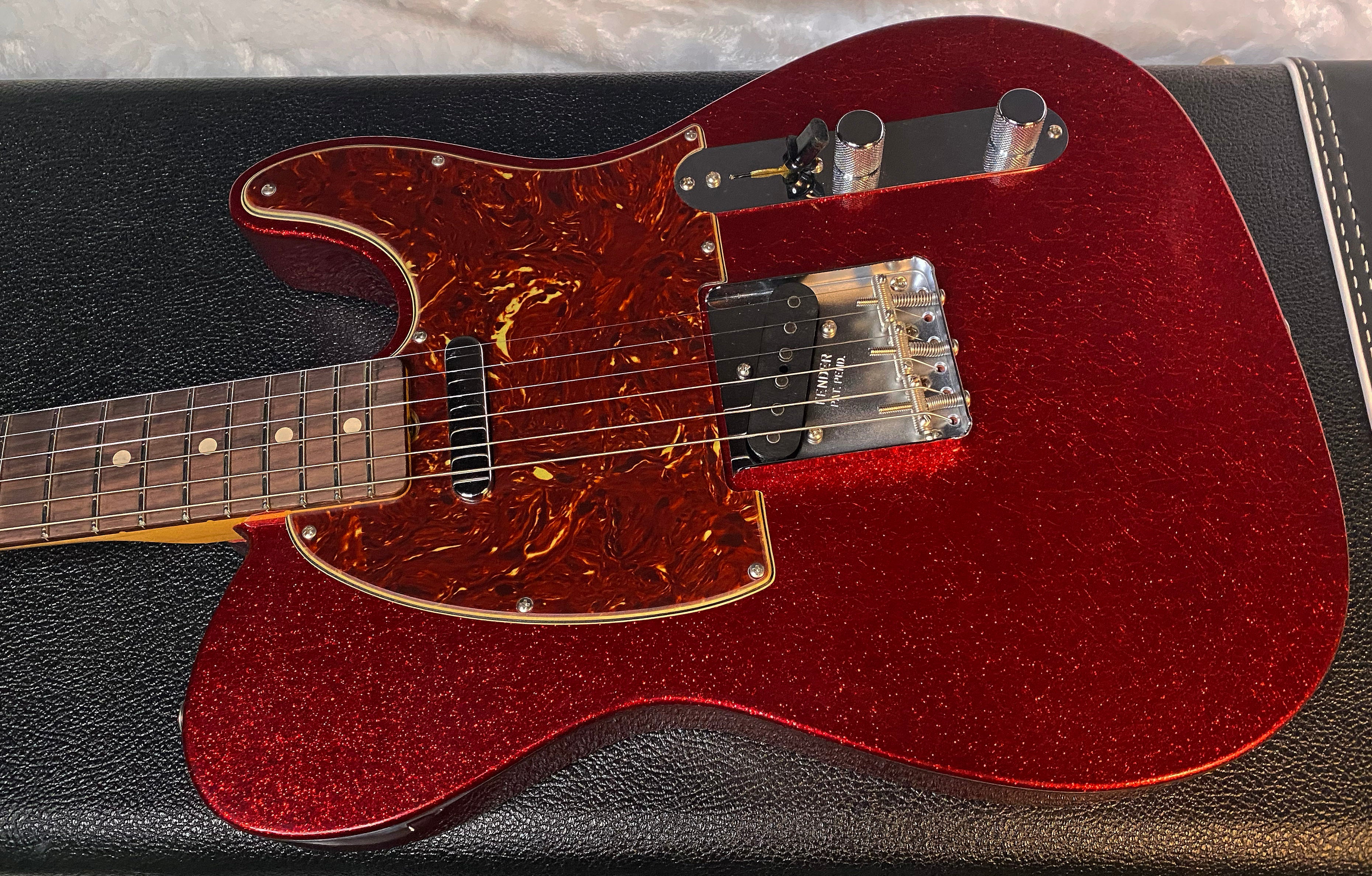 NEW! Fender Custom Shop Telecaster 1963 Reissue - Journeyman Relic - Red Sparkle Matching Peg Head - Handwound Pick Ups - Authorized Dealer - 7.3lbs - G05149
