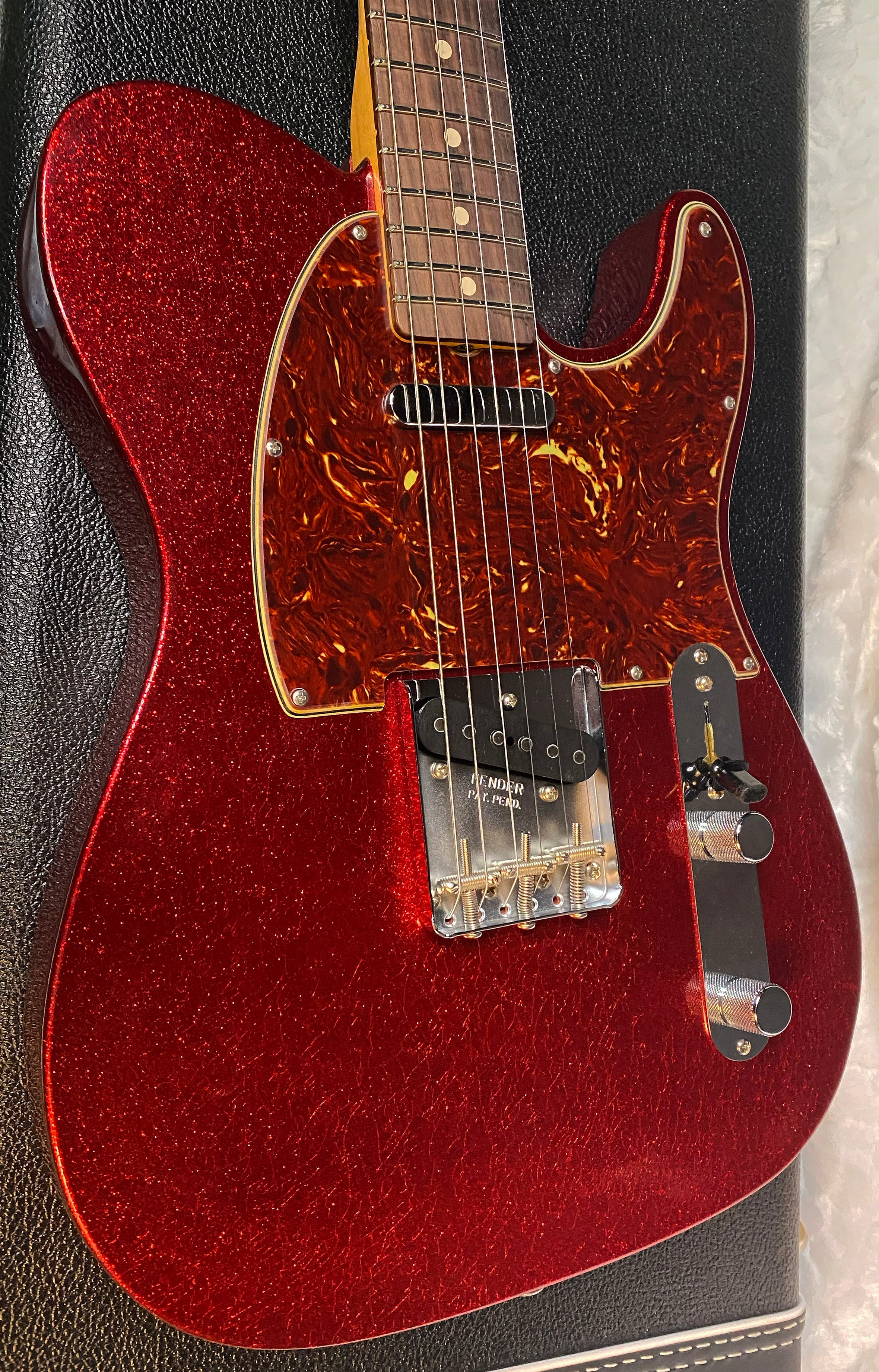 NEW! Fender Custom Shop Telecaster 1963 Reissue - Journeyman Relic - Red Sparkle Matching Peg Head - Handwound Pick Ups - Authorized Dealer - 7.3lbs - G05149