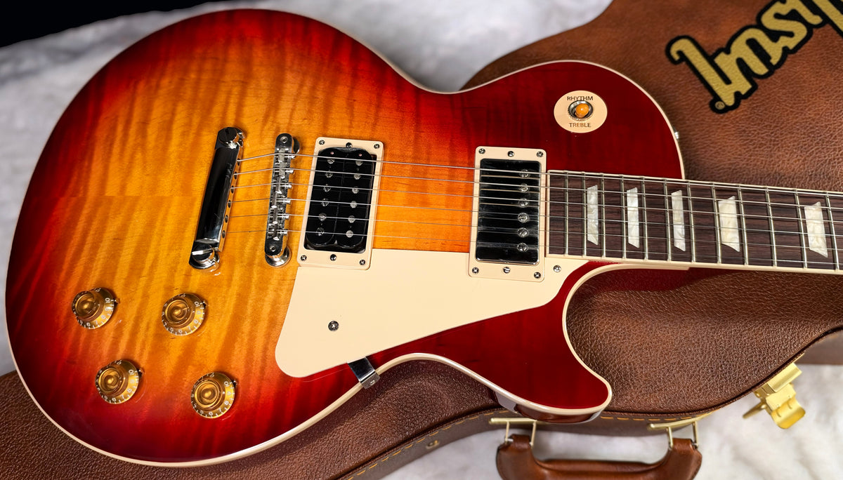 NEW ! Gibson Les Paul Standard '50s - AAA Flame - Factory Sunburst (custom shop finish) - Bizarre Guitar Limited Edition - Only 9.1 lbs - Authorized Dealer - G07940