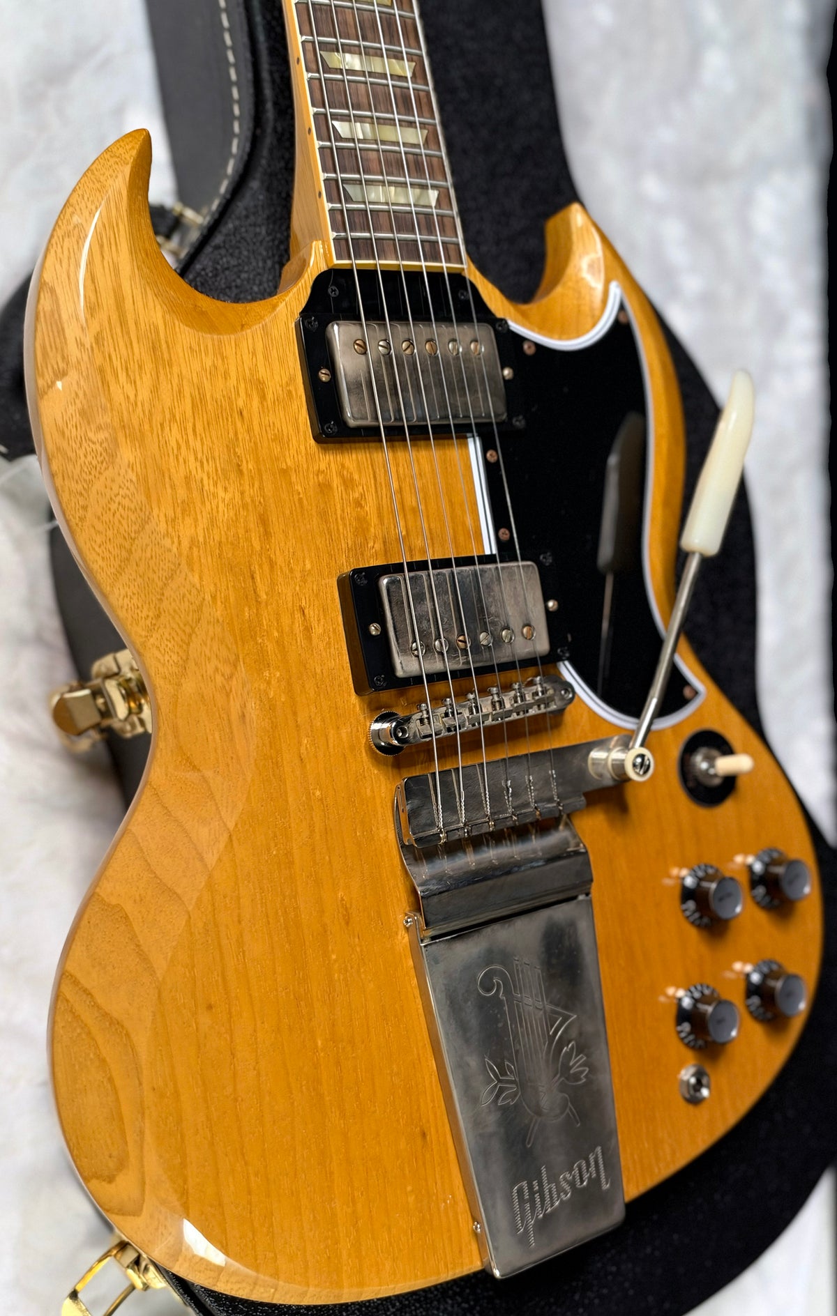 NEW! Gibson Custom Shop Limited Edition 1964 SG Standard Korina Reissue VOS Antique Natural w/Maestro Vibrola - Authorized Dealer - In-Stock! 8lbs - G08014