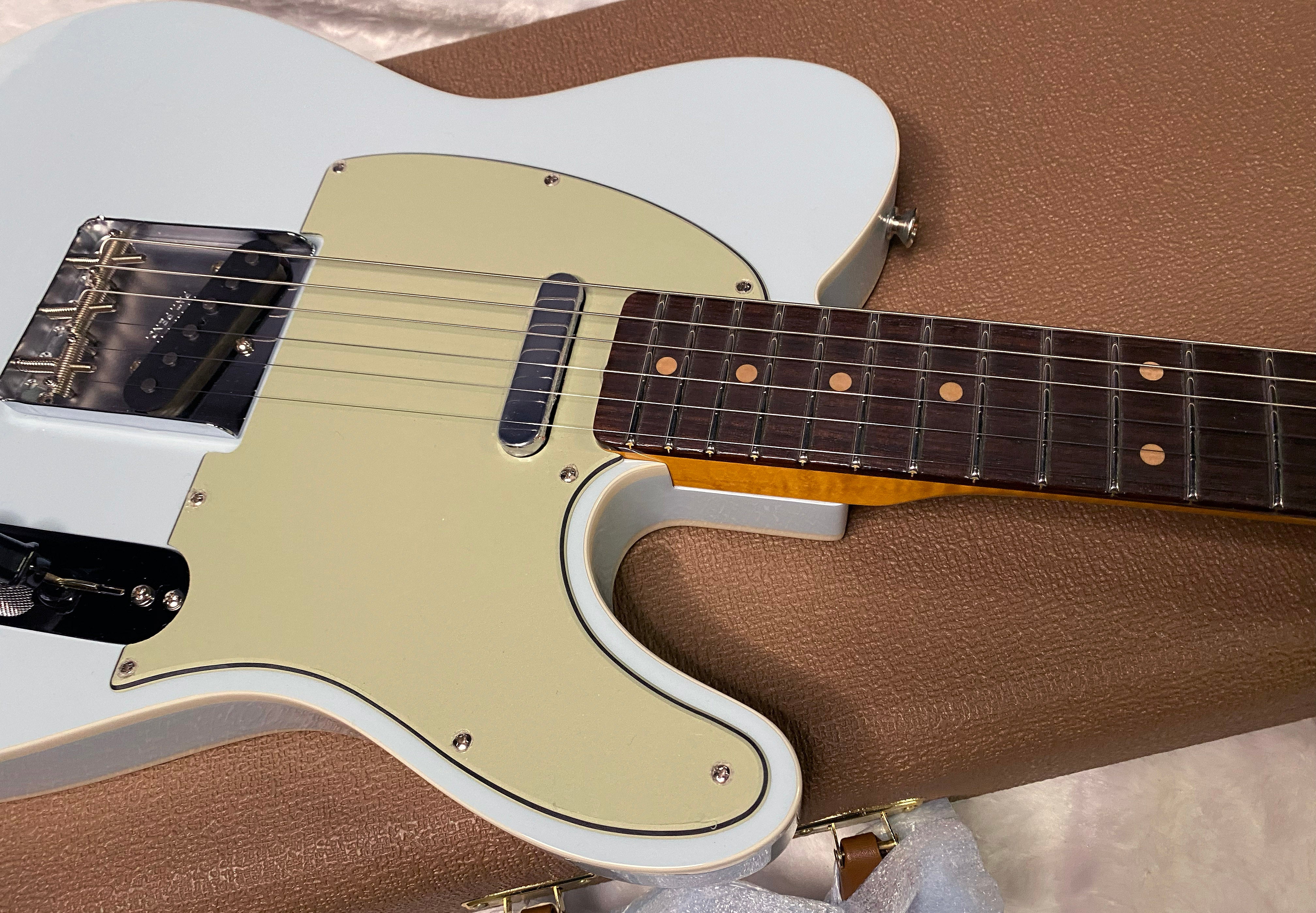 NEW! Fender Custom Shop Flamethrower Telecaster Custom - NOS - Modern Specs - Texas Special Pick-Ups - AAAA Flamed Neck -Sonic Blue - Authorized Dealer - 7.9lbs - G07231