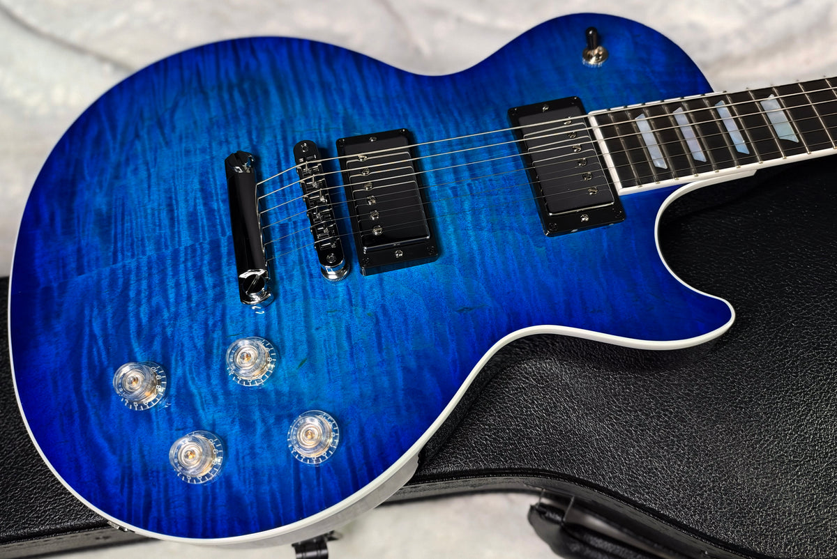 NEW ! Gibson Les Paul Modern Figured - Cobalt Burst - Beautiful Flame Top! Authorized Dealer - Only 8.2lbs - G08018