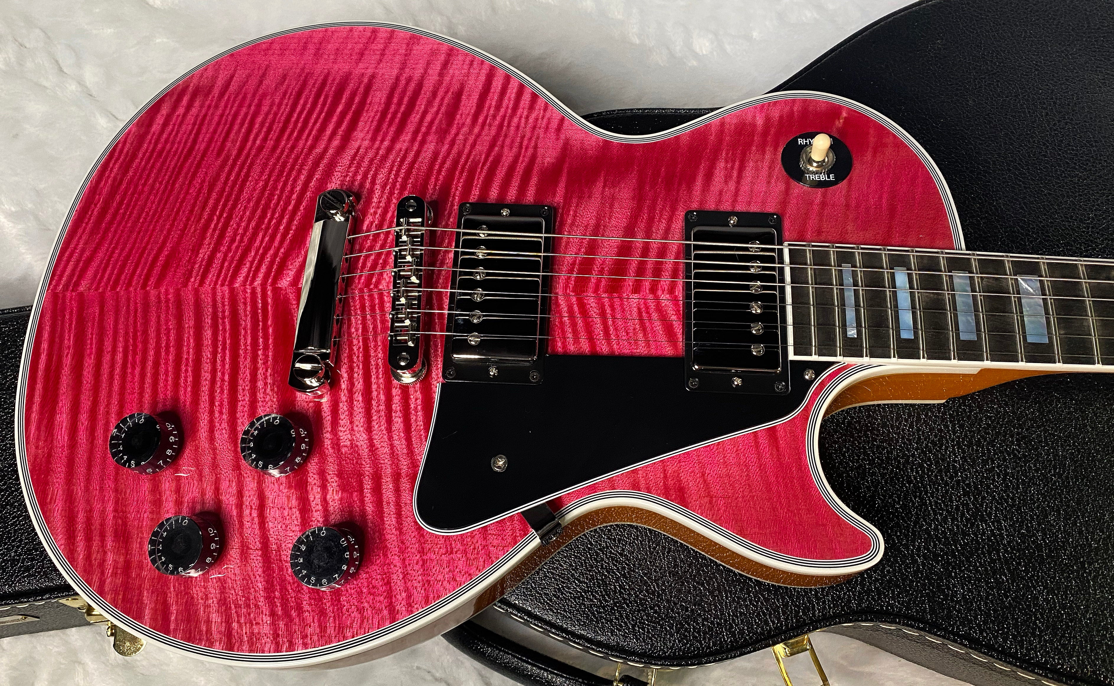 NEW! Gibson Dealer Select Custom Shop Les Paul Custom AAA Reverse Chevron Figured Top - Transparent Pink - Authorized Dealer - WOW! 8.8 lbs - G06630