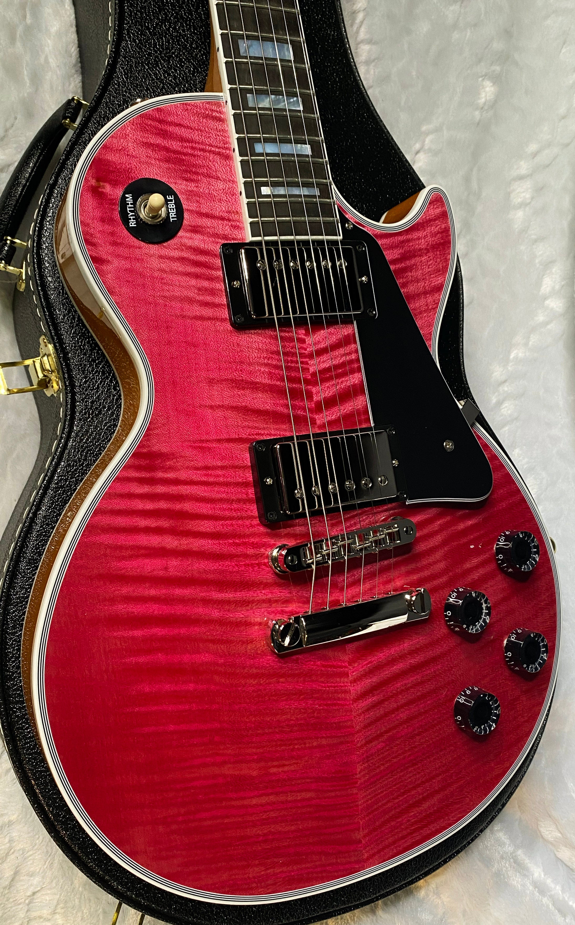NEW! Gibson Dealer Select Custom Shop Les Paul Custom AAA Reverse Chevron Figured Top - Transparent Pink - Authorized Dealer - WOW! 8.8 lbs - G06630