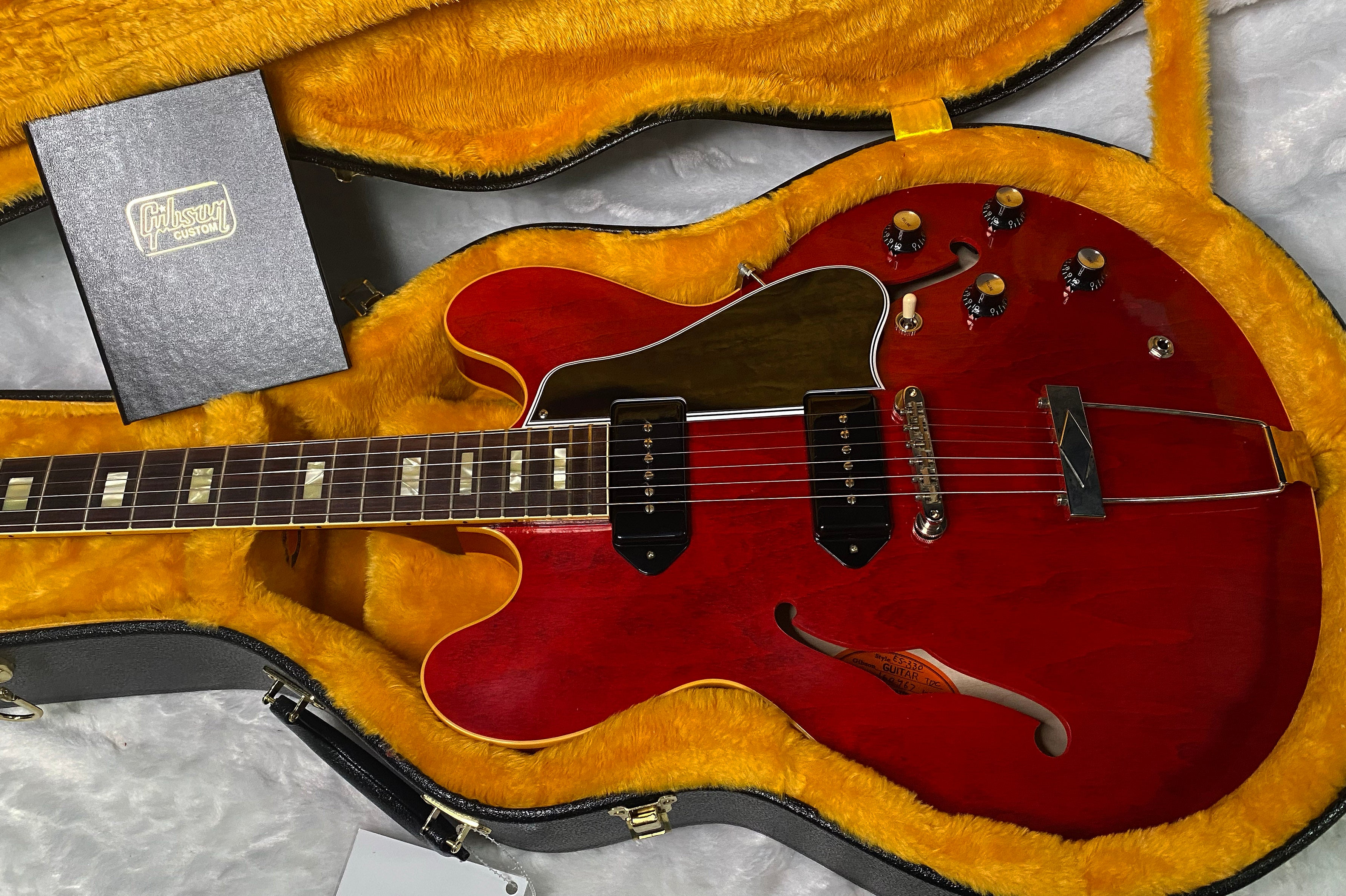 NEW! Gibson Custom Shop 1962 ES-330 Reissue Electric Guitar - '60s Cherry VOS - Authorized Dealer - Only 6.1lbs - In-Stock! G07237
