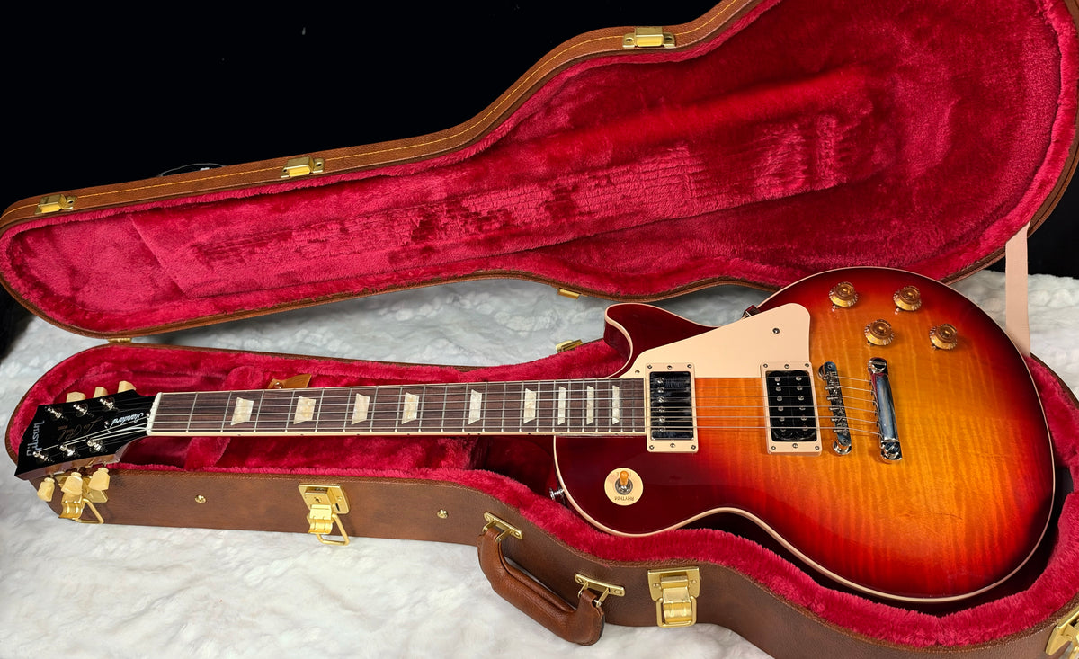 NEW ! Gibson Les Paul Standard '50s - AAA Flame - Factory Sunburst (custom shop finish) - Bizarre Guitar Limited Edition - 9.6 lbs - Authorized Dealer - G07936