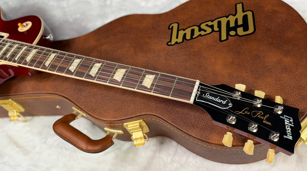 NEW ! Gibson Les Paul Standard '50s - AAA Flame - Factory Sunburst (custom shop finish) - Bizarre Guitar Limited Edition - 8.8 lbs - Authorized Dealer - G07930