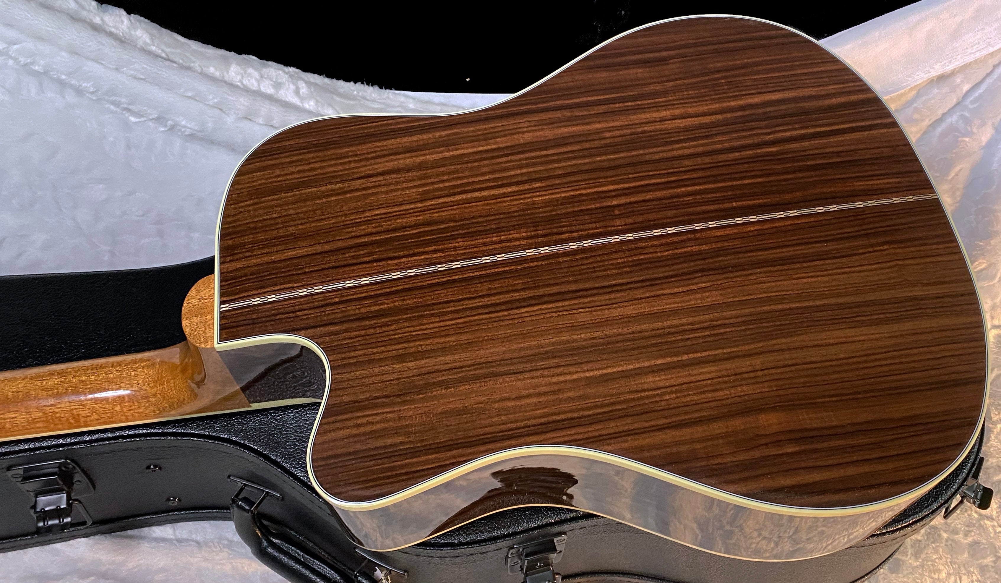 NEW! Gibson Acoustic Songwriter Recording Artist EC - Acoustic-Electric Guitar - 4.9 lbs - Antique Natural - Authorized Dealer - G06636