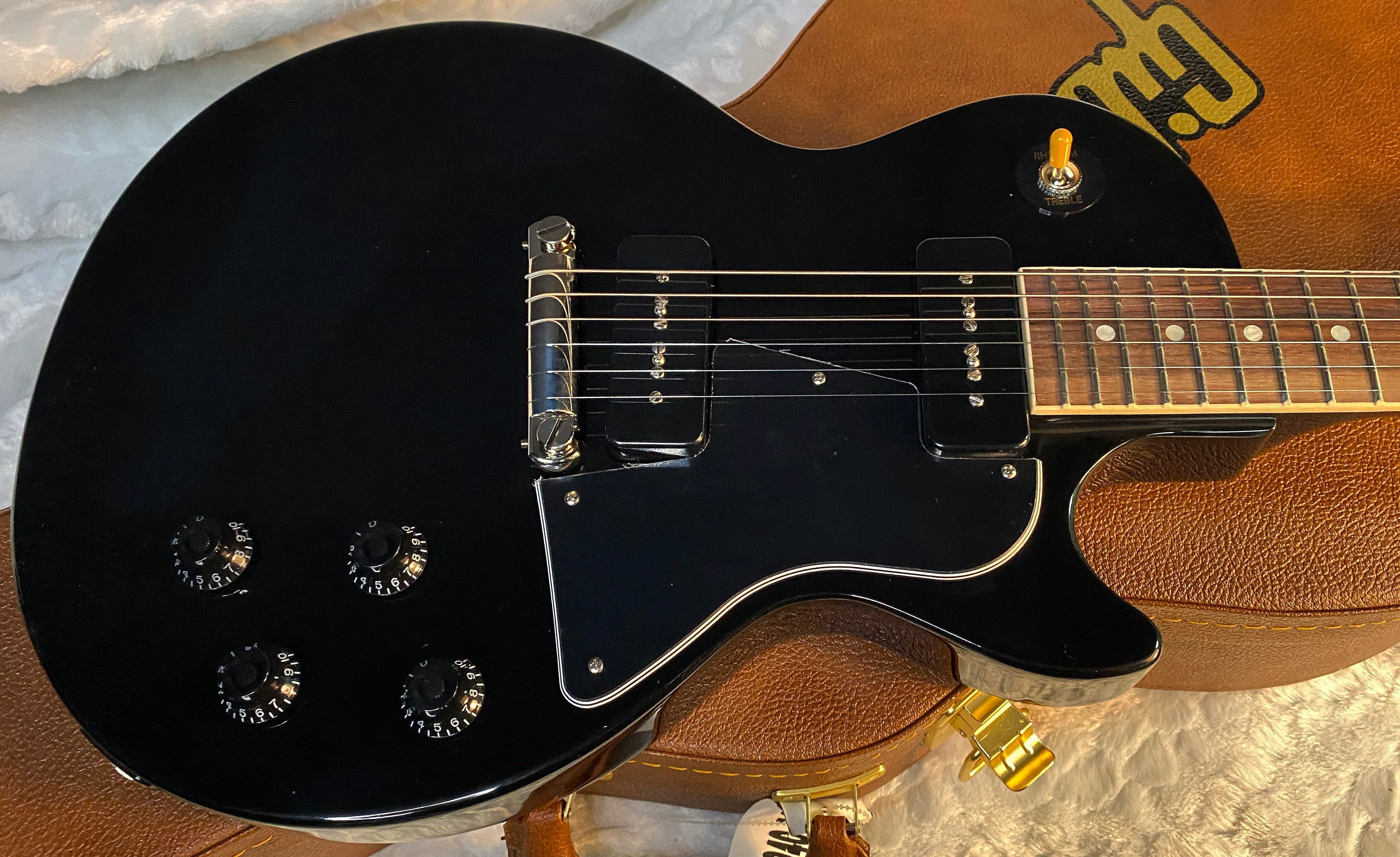 NEW ! Gibson Les Paul Special - Ebony - Only 7.5 lbs! - Authorized Dealer - G05825