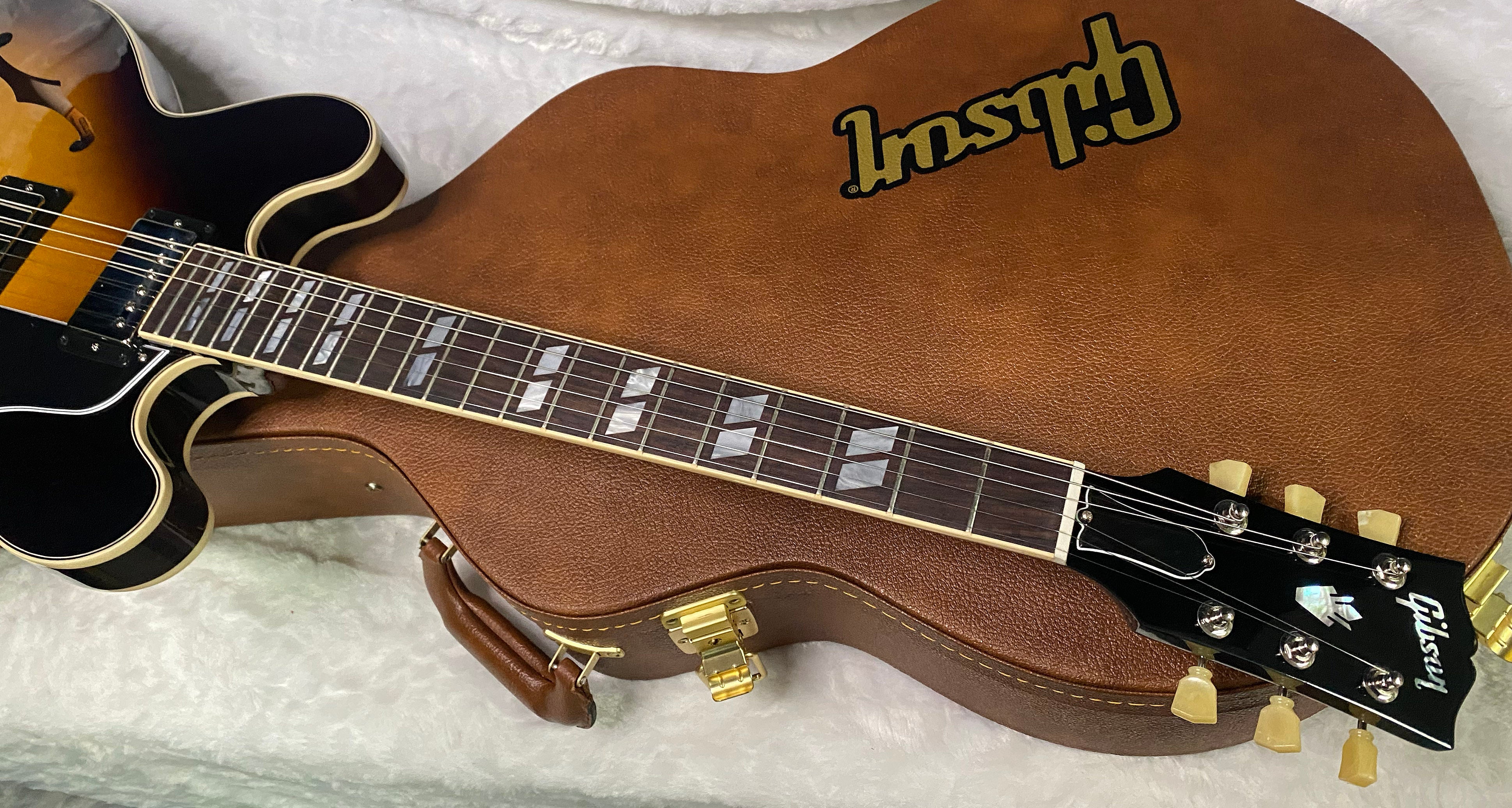NEW! Gibson ES-345 Semi-Hollowbody Electric Guitar - Vintage Burst - Authorized Dealer - 7.85 lbs - G07246