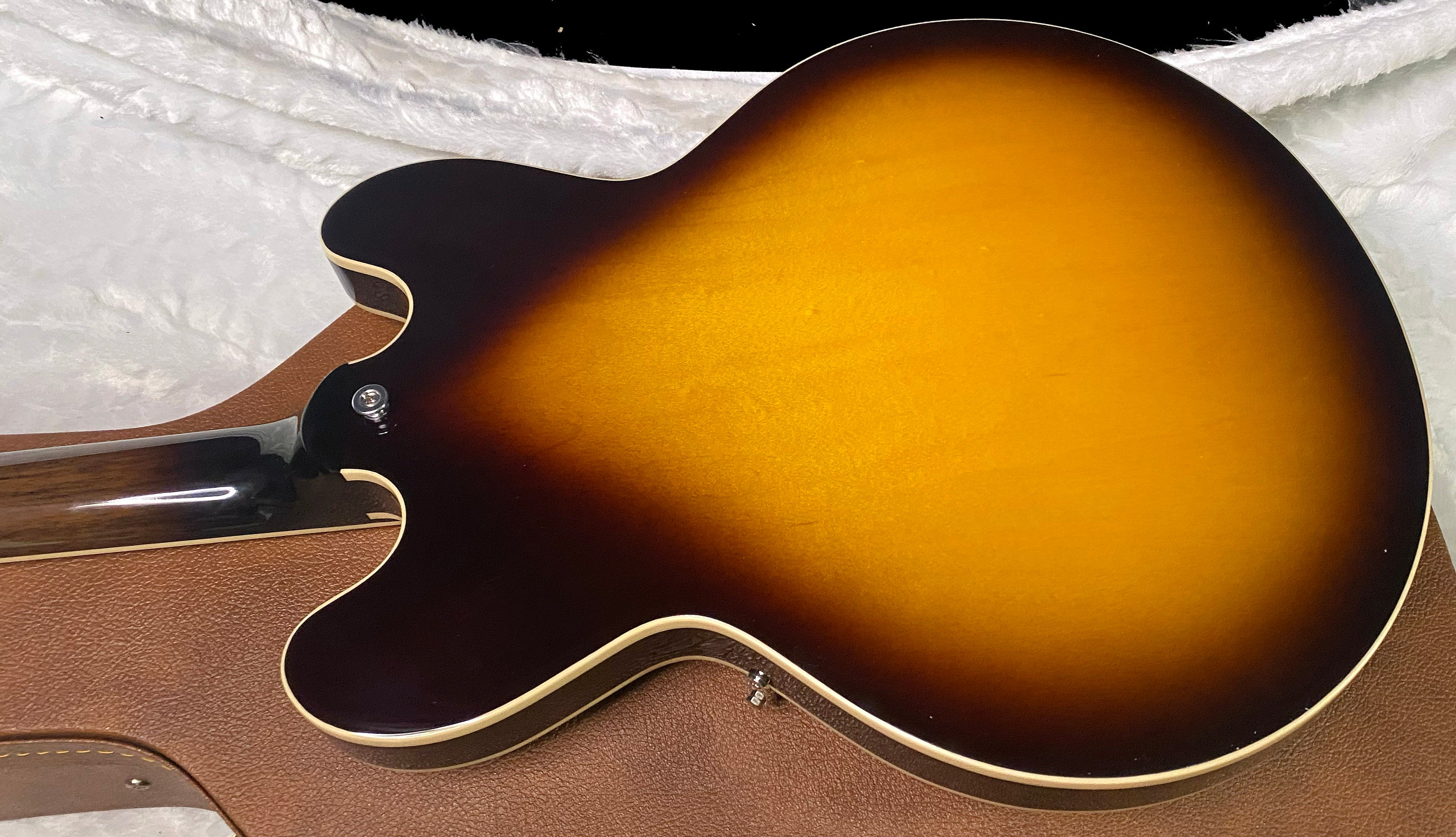 NEW! Gibson ES-345 Semi-Hollowbody Electric Guitar - Vintage Burst - Authorized Dealer - 7.85 lbs - G07246