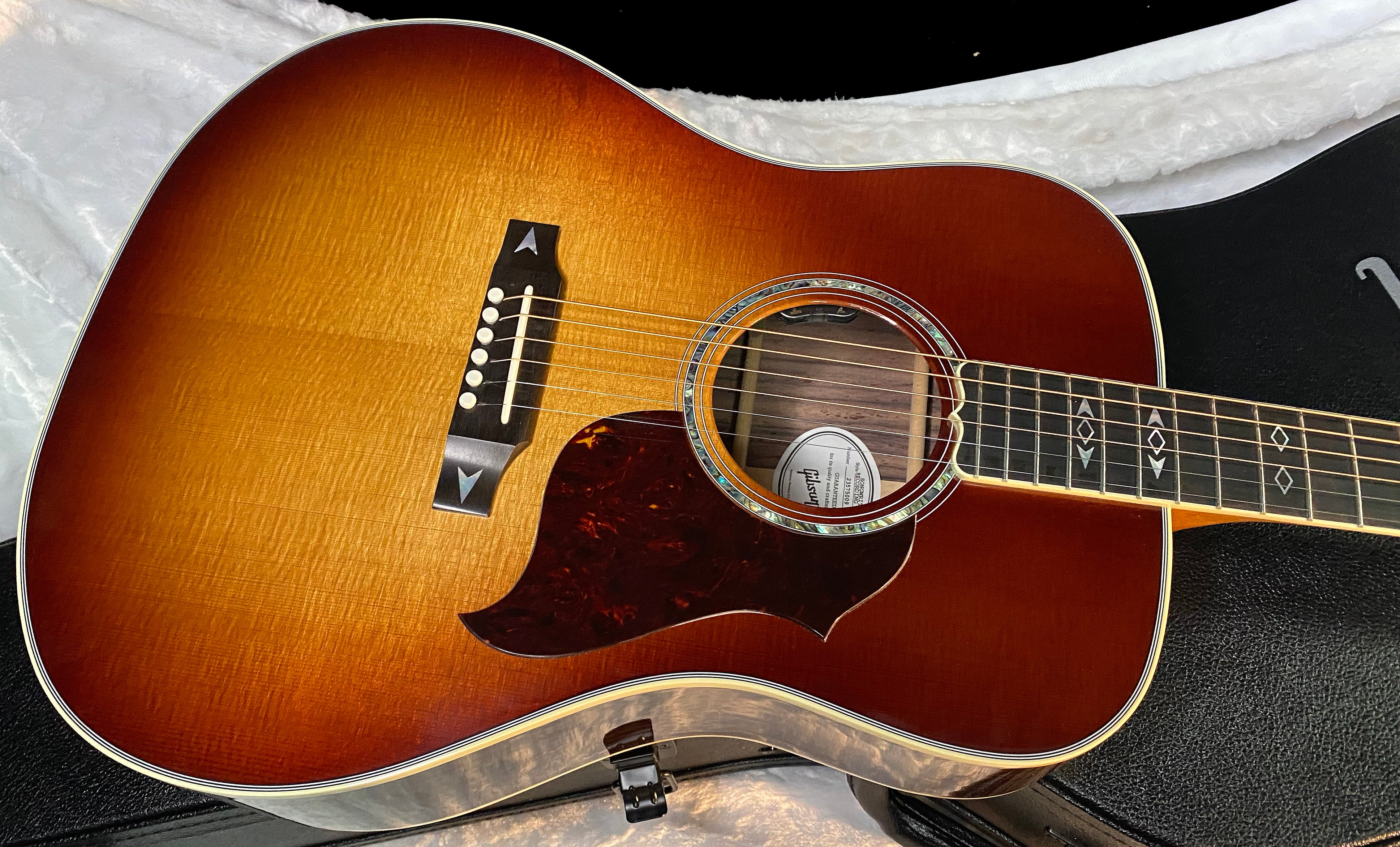 NEW! Gibson Acoustic Songwriter Recording Artist - Acoustic-Electric Guitar - 4.65lbs - Rosewood Burst - Authorized Dealer - G06634