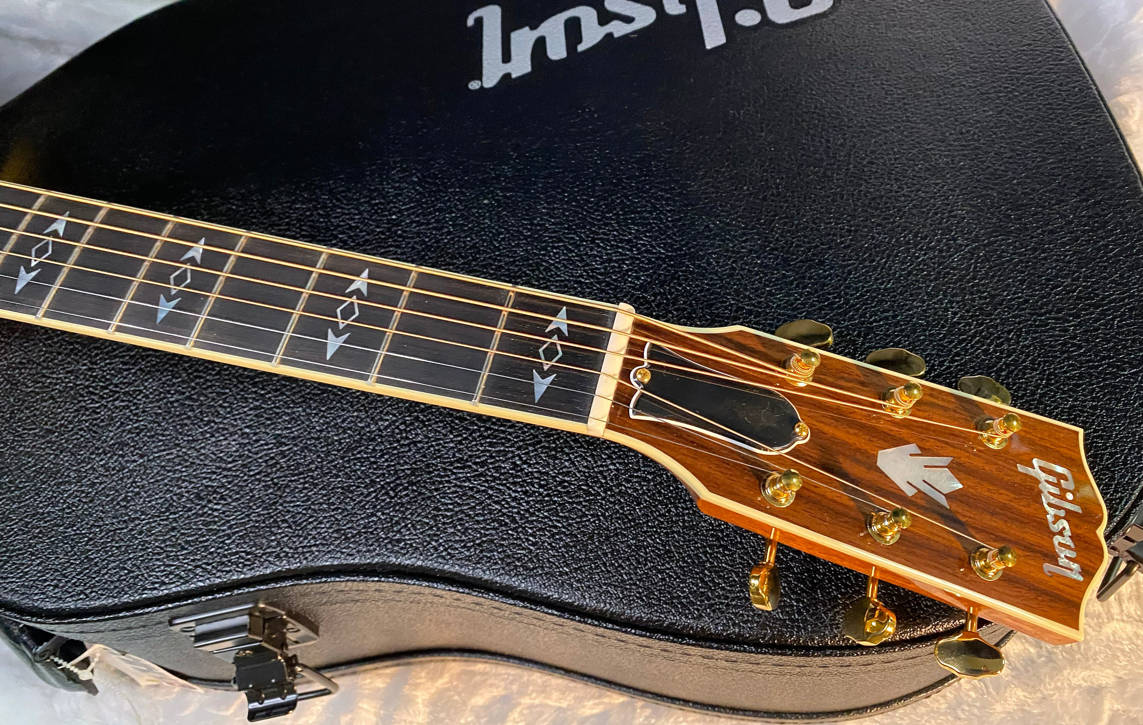 NEW! Gibson Acoustic Songwriter Recording Artist - Acoustic-Electric Guitar - 4.65lbs - Rosewood Burst - Authorized Dealer - G06634