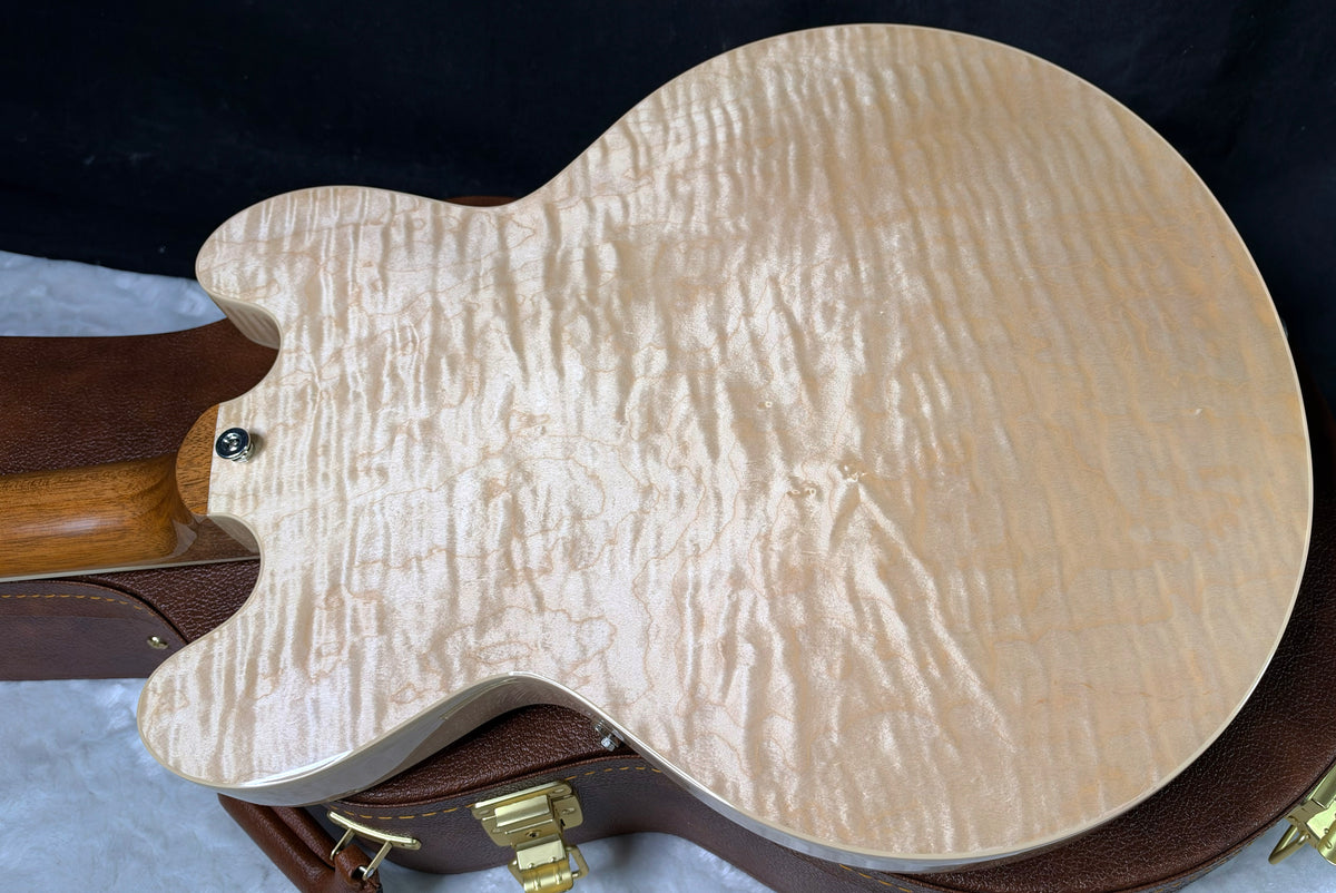 NEW ! Gibson ES-335 Block Inlay - Absolutely Beautiful Figured Natural Maple - Authorized Dealer - 8.8 lbs - G08083