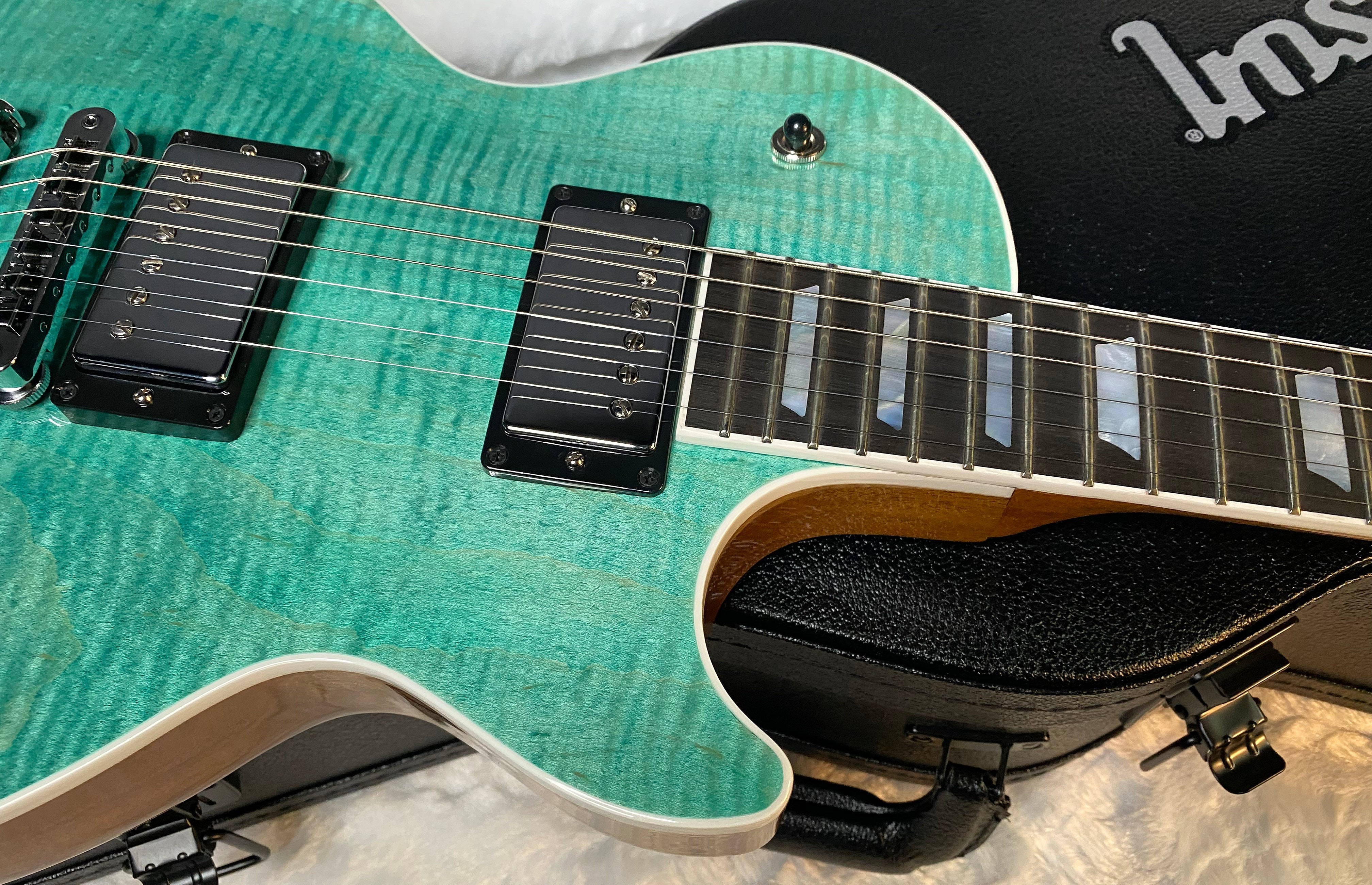 NEW! Gibson Les Paul Modern Figured - Seafoam Green - Authorized Dealer - Only 8lbs - G05823