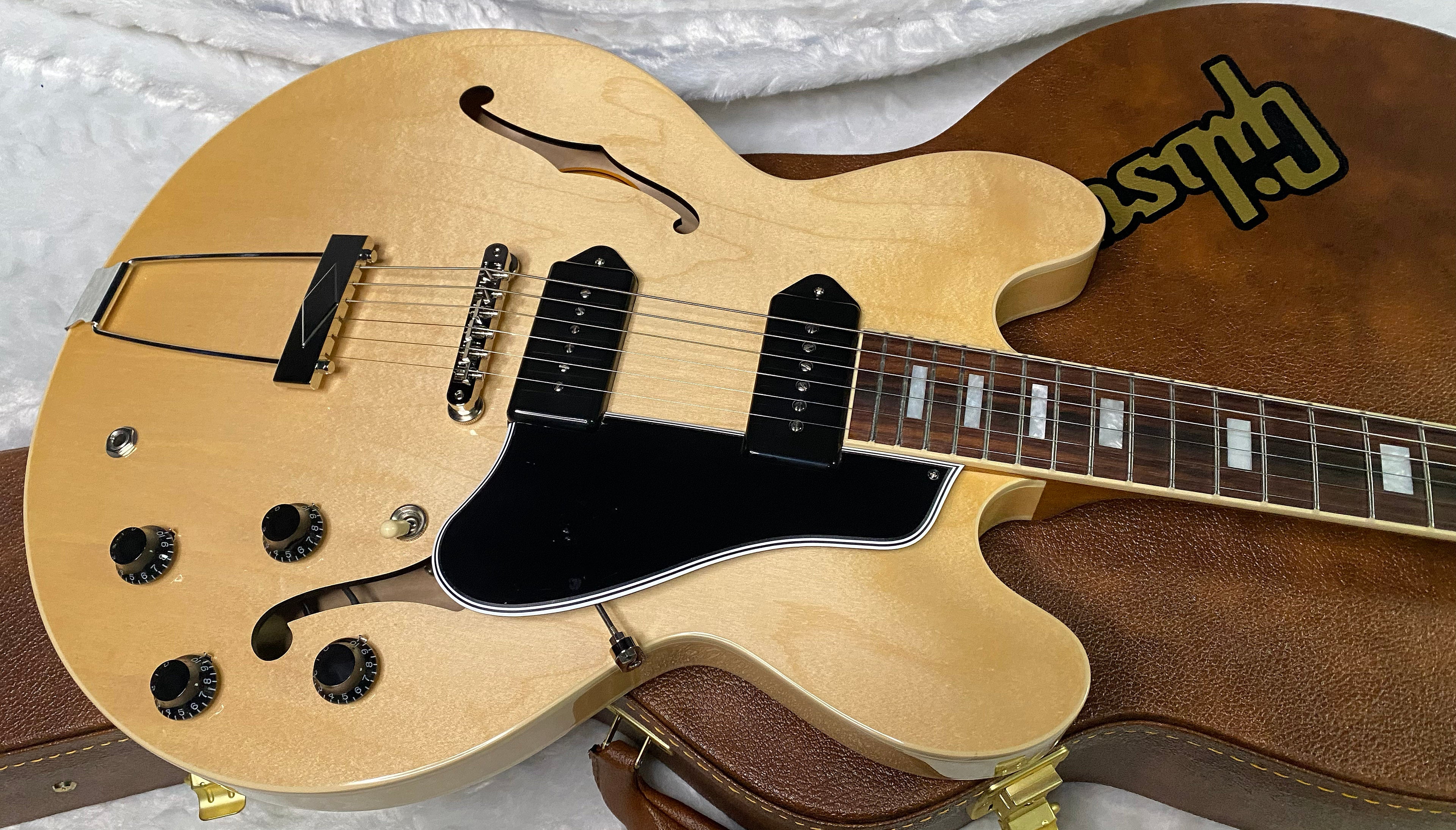 NEW! ! Gibson ES-330 Hollowbody Electric Guitar - Antique Natural - Authorized Dealer - Only 6.35 lbs! G07263