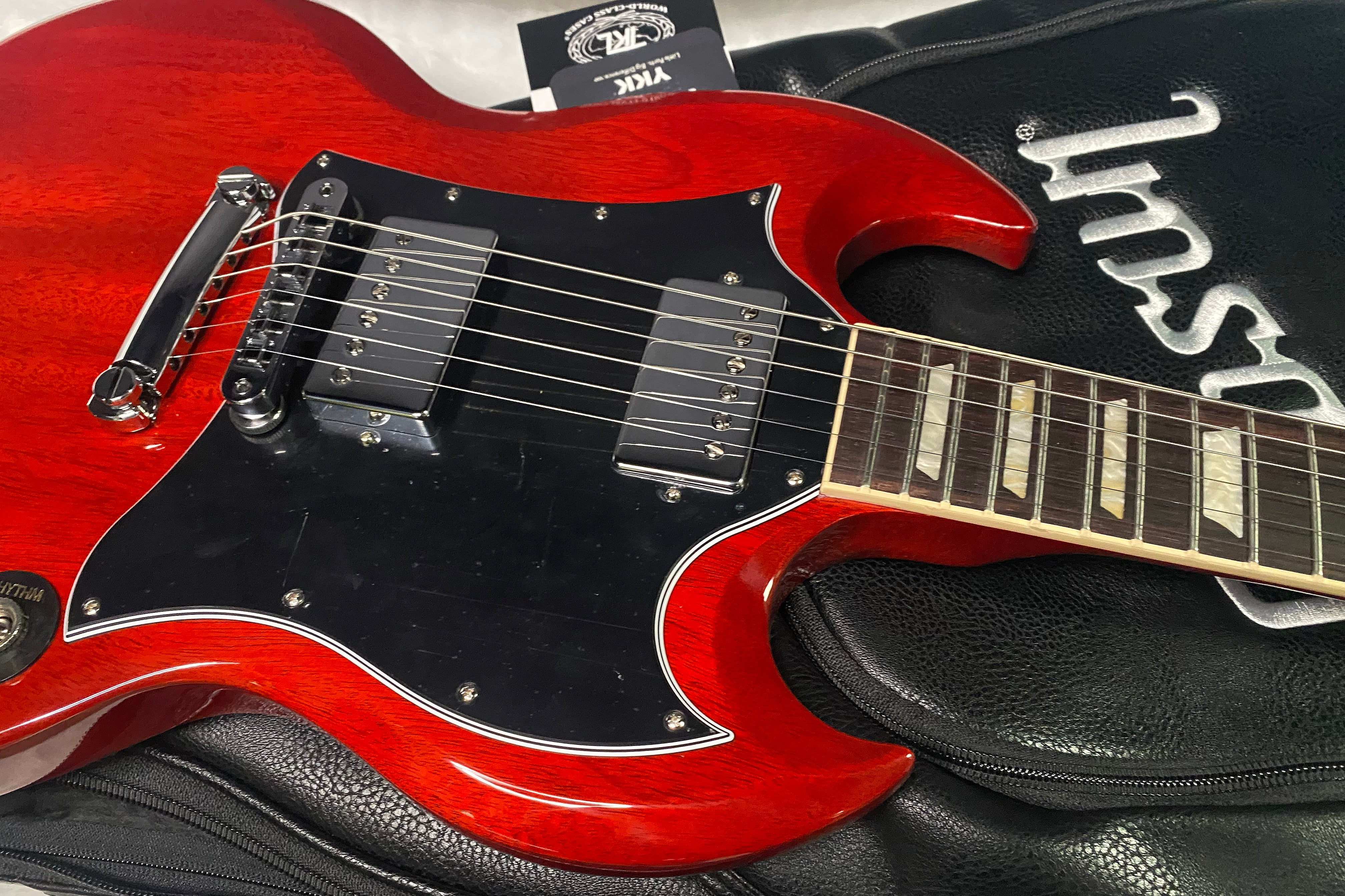 NEW! Gibson SG Standard Electric Guitar - Heritage Cherry - Only 6.55 lbs - Authorized Dealer - G06255