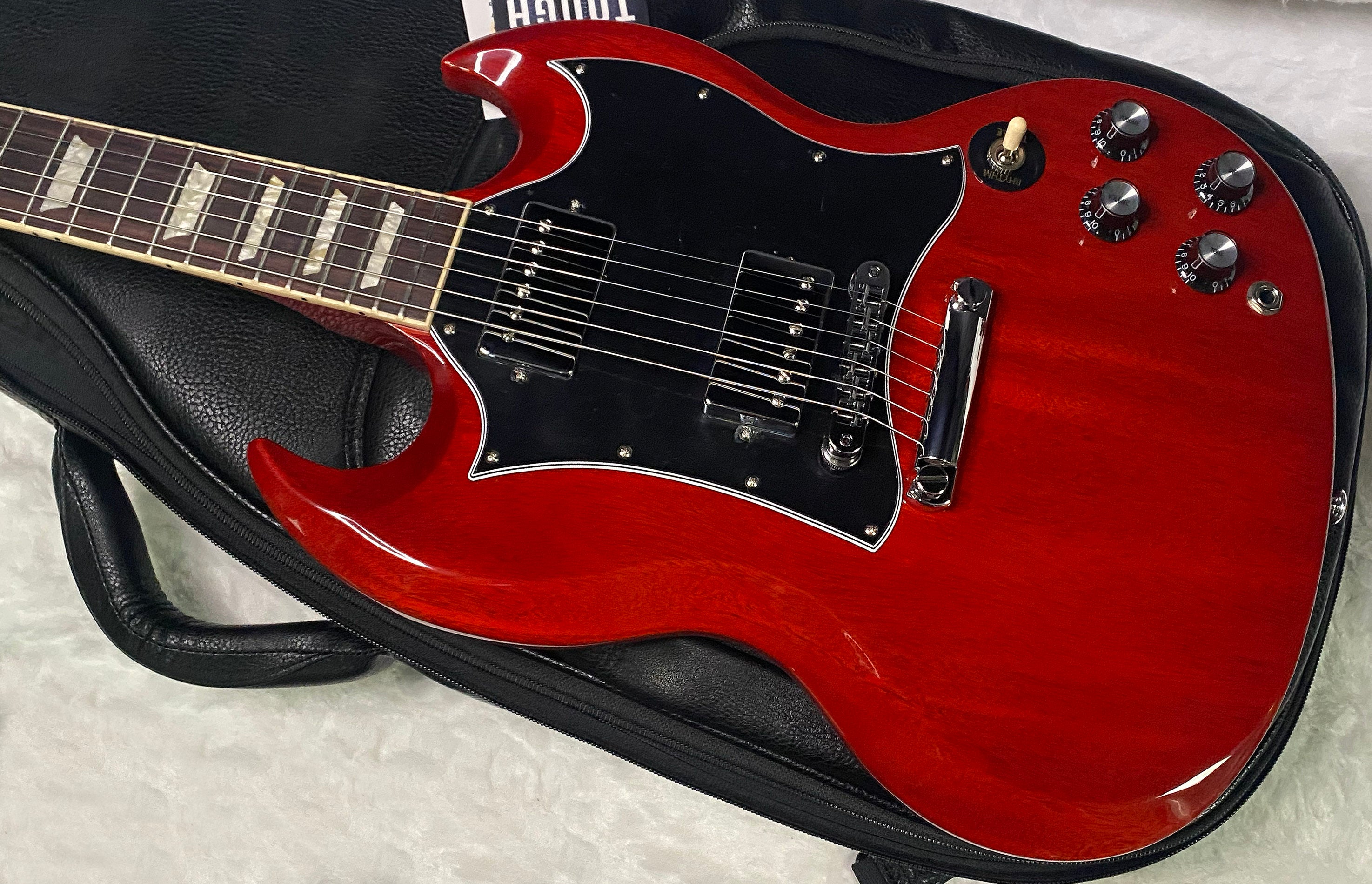 NEW! Gibson SG Standard Electric Guitar - Heritage Cherry - Only 6.55 lbs - Authorized Dealer - G06255