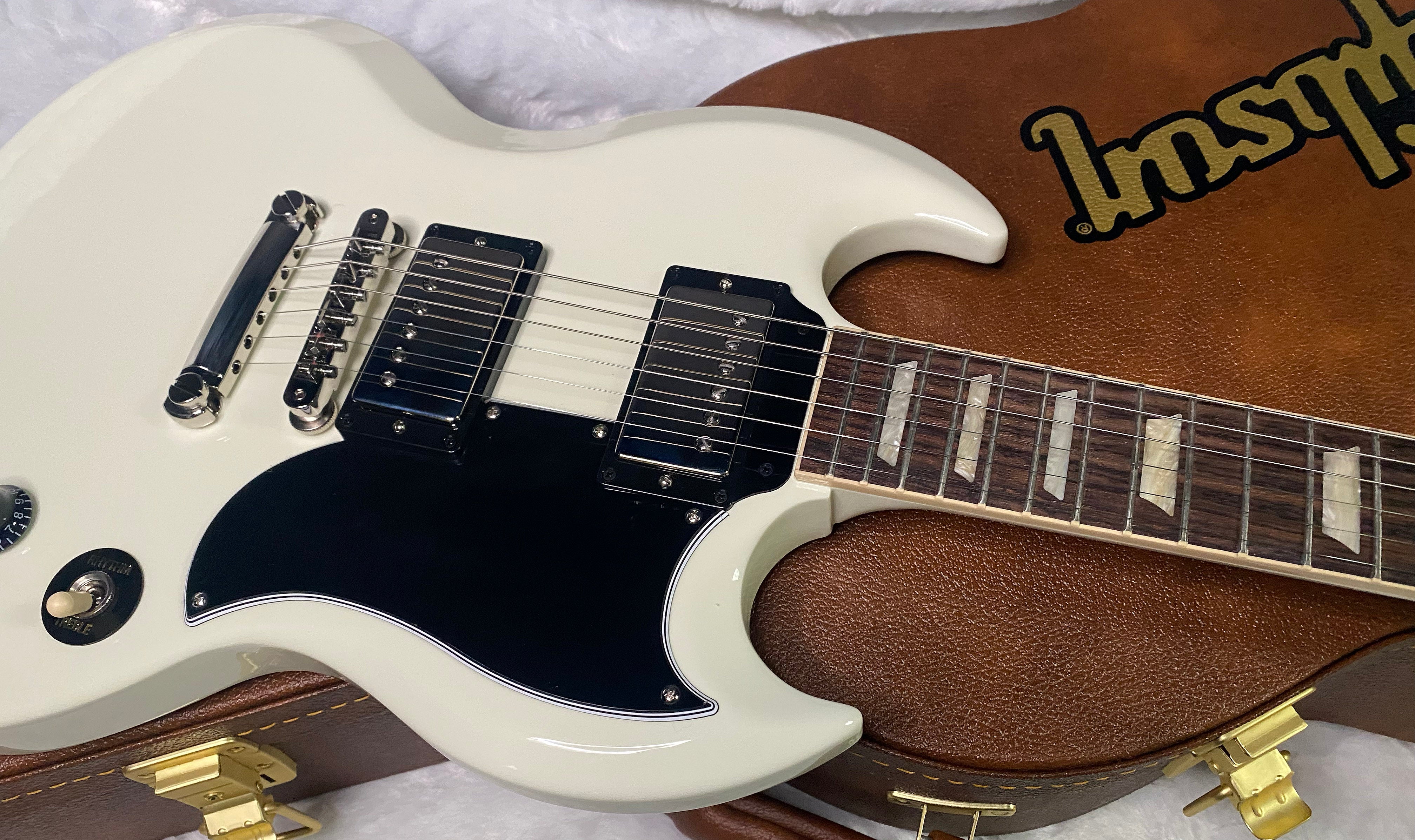 NEW ! Gibson SG Standard '61 Stop Bar - Classic White - Only 5.7 lbs !!! WOW - Authorized Dealer - G07256