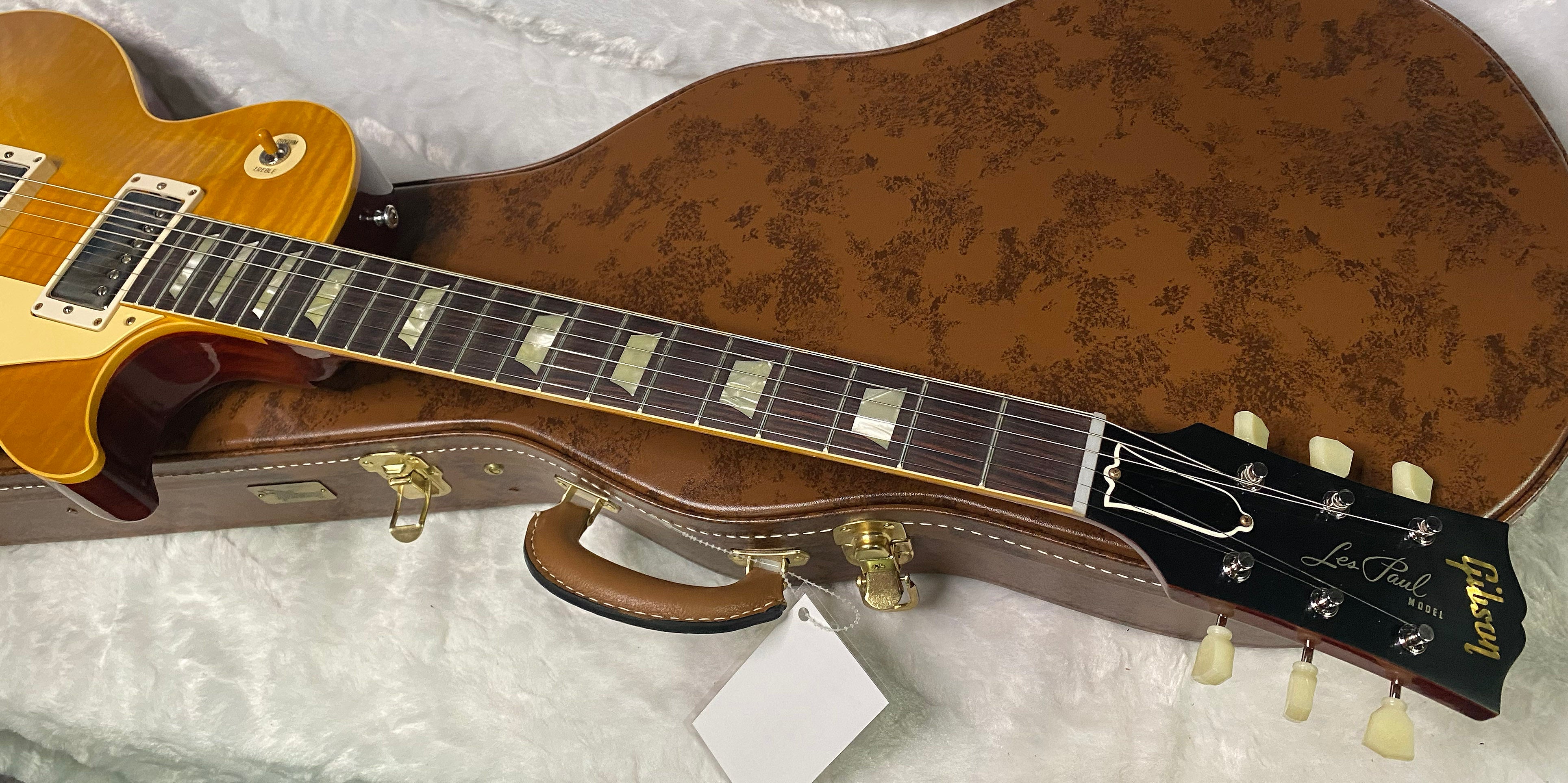 NEW ! Gibson Custom Shop 1959 Les Paul - Lemon Burst VOS - Authorized Dealer - Hand Picked Flame Top - ONLY 8.5 lbs - G07267
