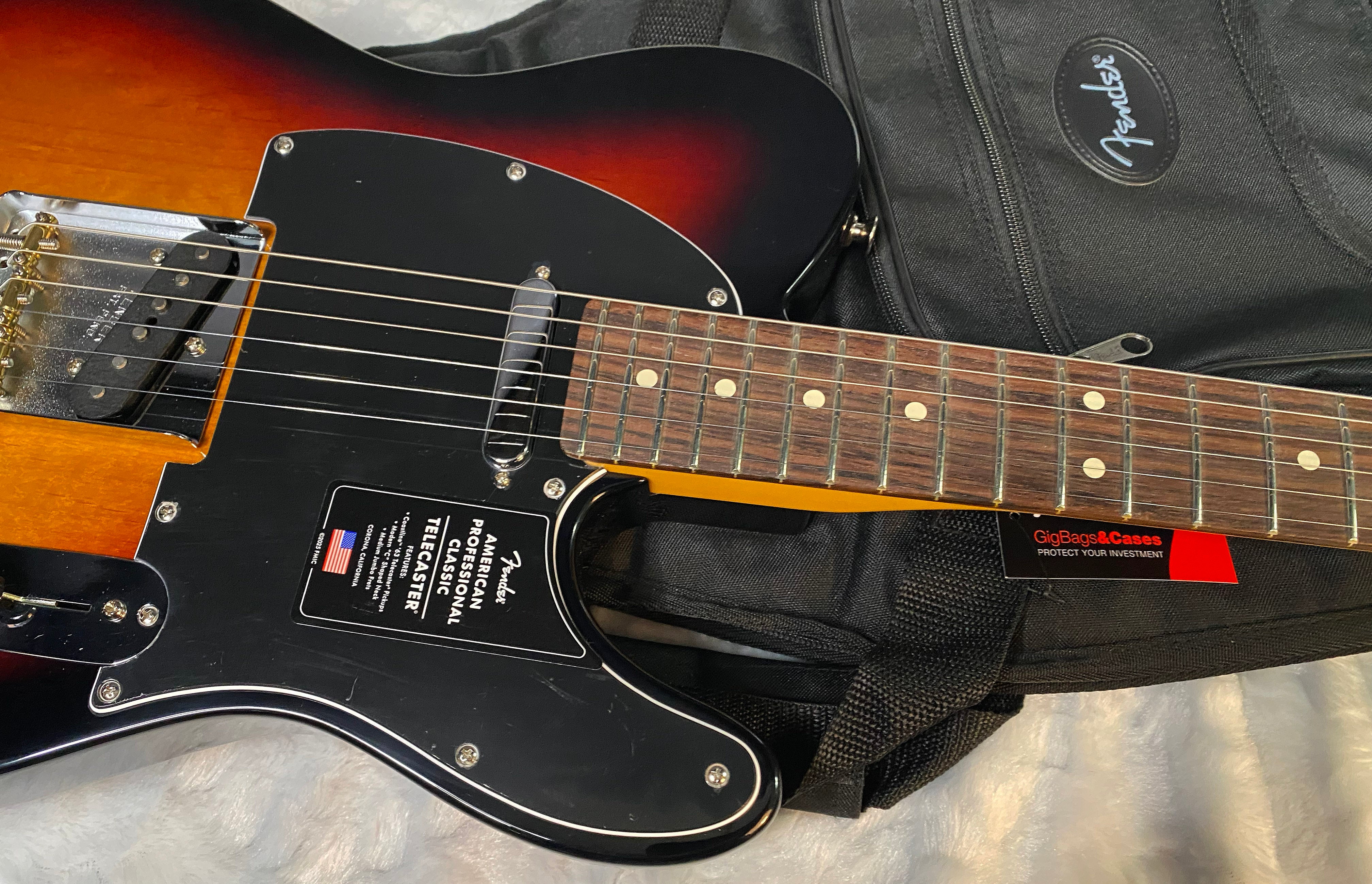 NEW ! Fender American Professional Classic Telecaster 3-Color Sunburst - 7.35lbs - Authorized Dealer - G05764