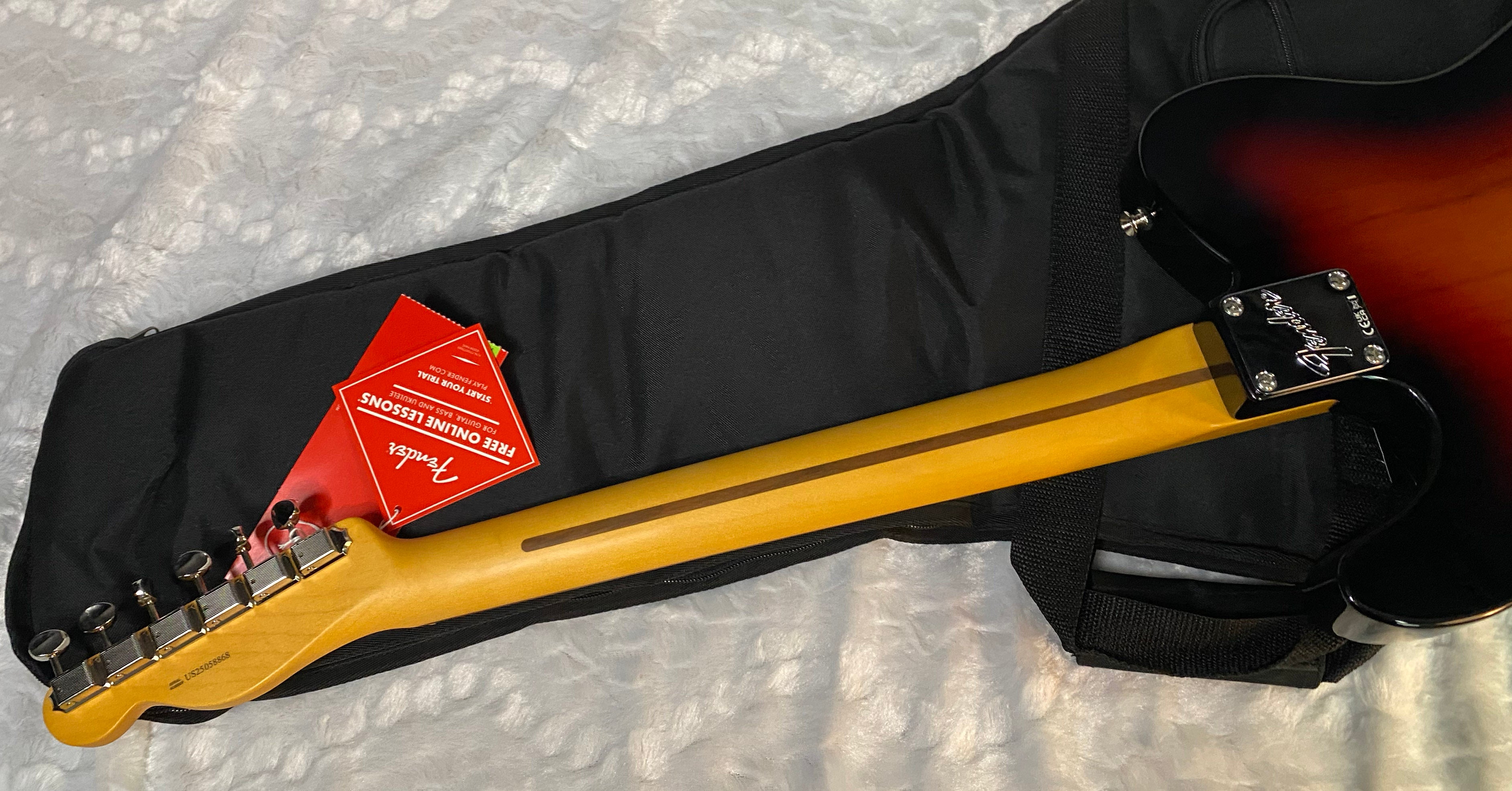 NEW ! Fender American Professional Classic Telecaster 3-Color Sunburst - 7.35lbs - Authorized Dealer - G05764