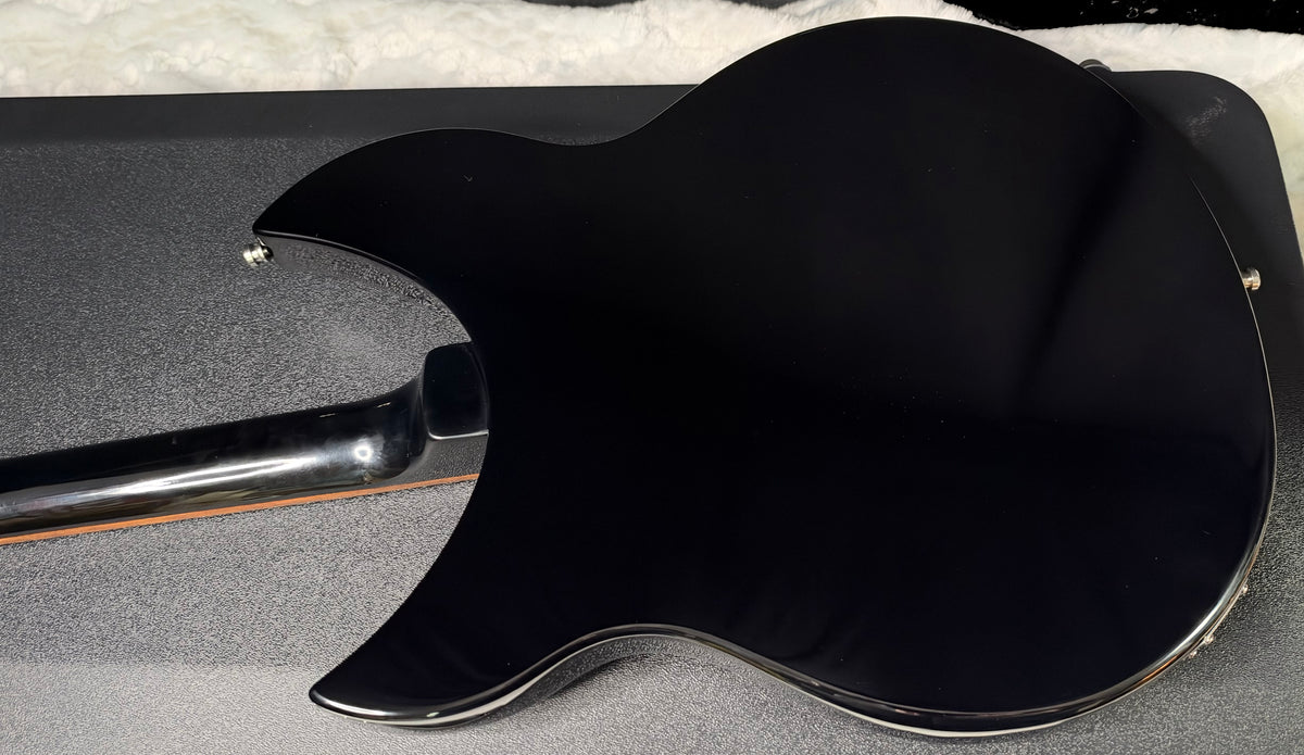 NEW! Rickenbacker 330 Jet Glo JG Jetglo - Semi Hollow Electric Guitar - Authorized Dealer - 7.6 lbs - G08054