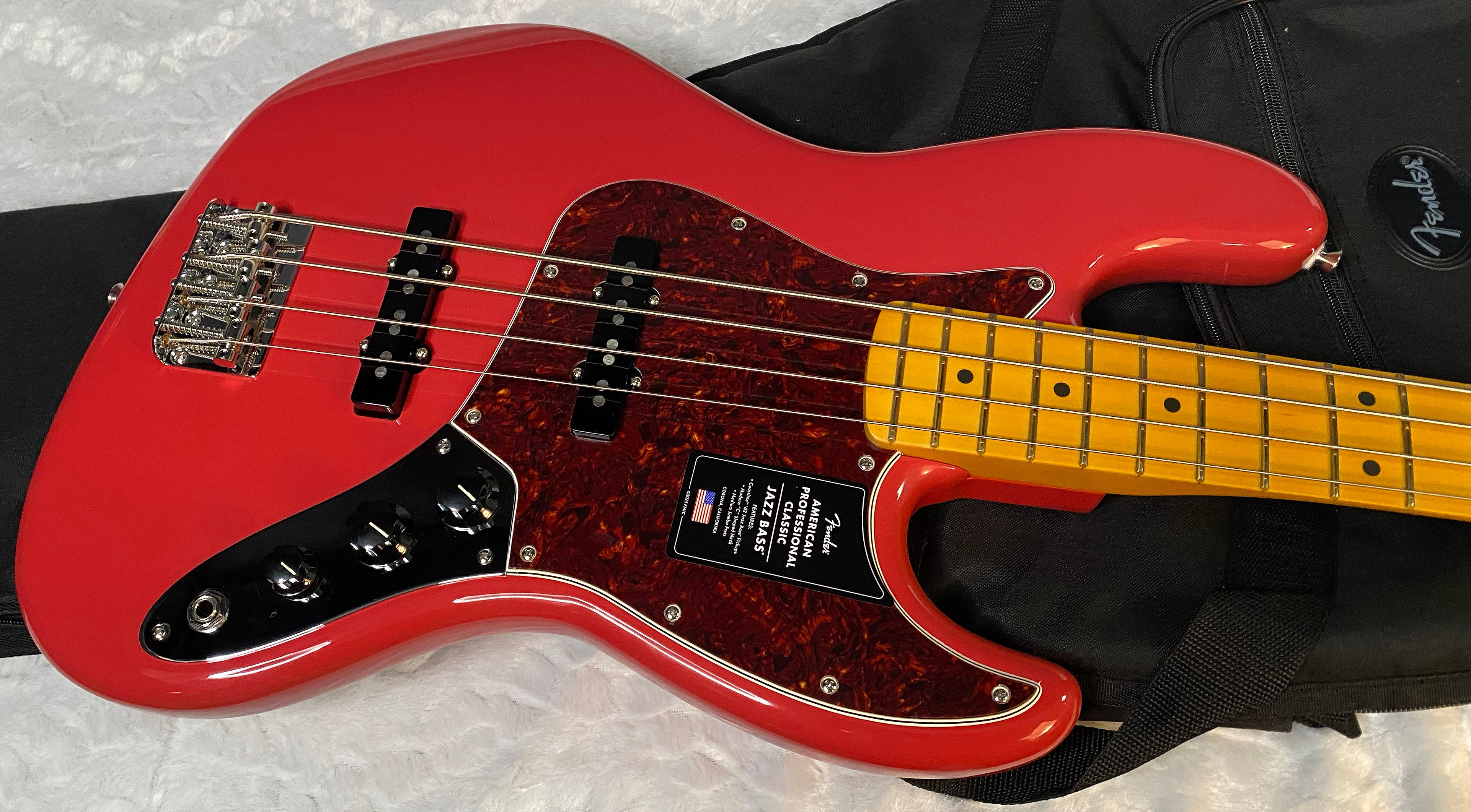 NEW ! Fender American Professional Classic Jazz Bass - Faded Dakota Red - Authorized Dealer - In-Stock! G05760