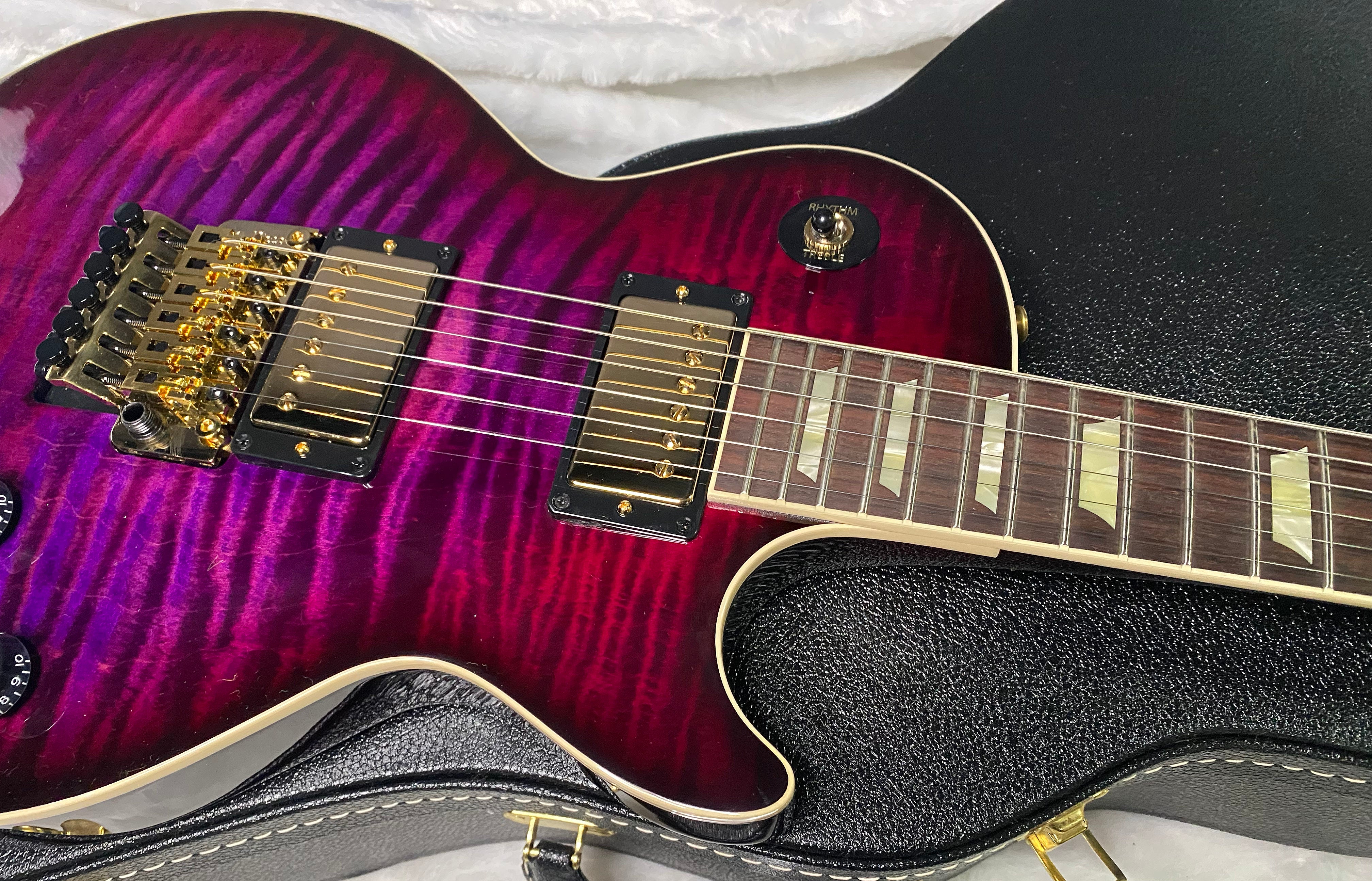 NEW! Gibson Custom Les Paul Axcess Standard Figured Top Floyd Rose Electric Guitar - Greatest Hits II - Authorized Dealer - Tri-Berry Burst - WOW! 8.3lbs - G07307