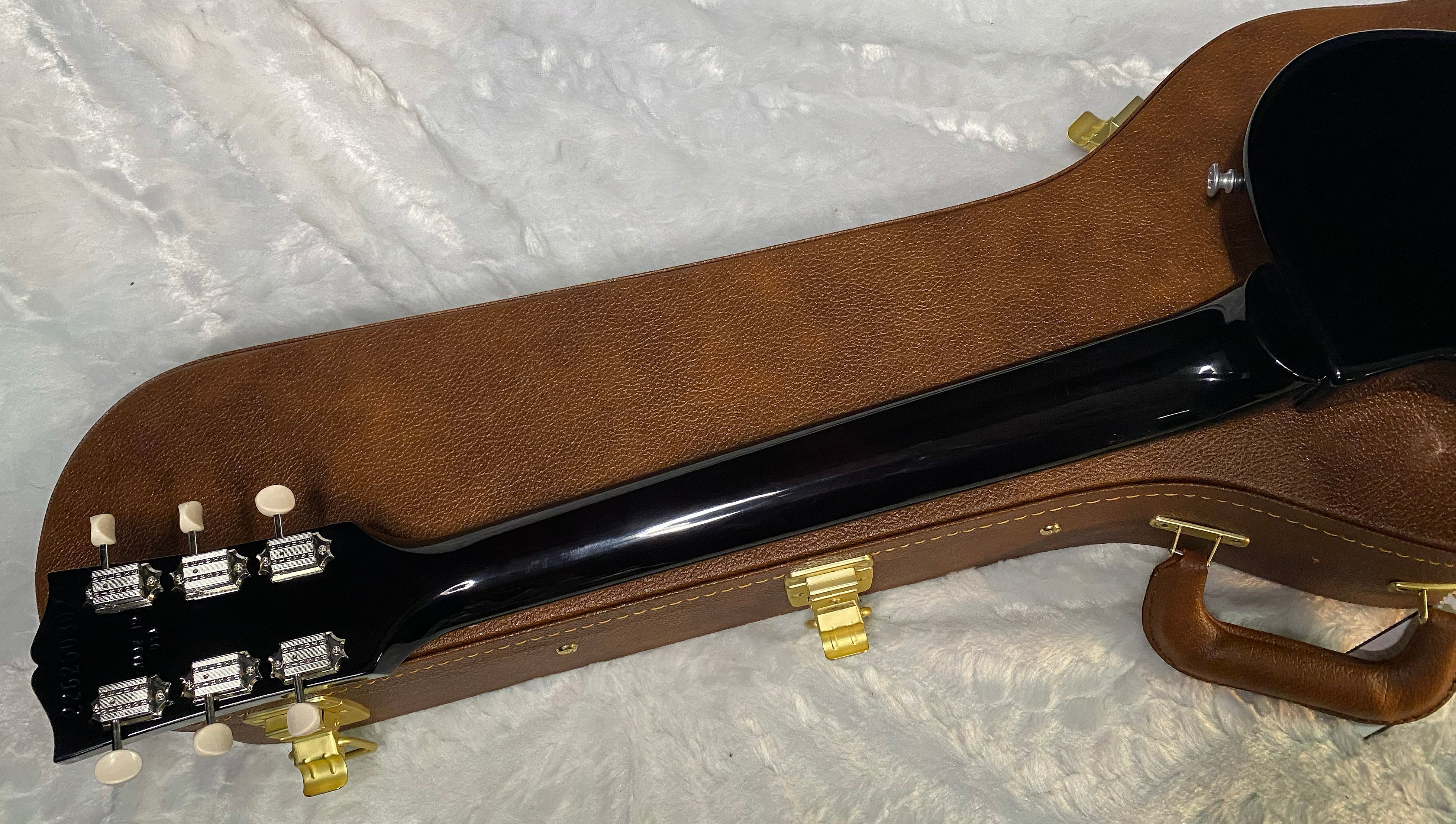 NEW ! Gibson Les Paul Junior - Vintage Sunburst - Authorized Dealer - Only 6.5 lbs - G06668