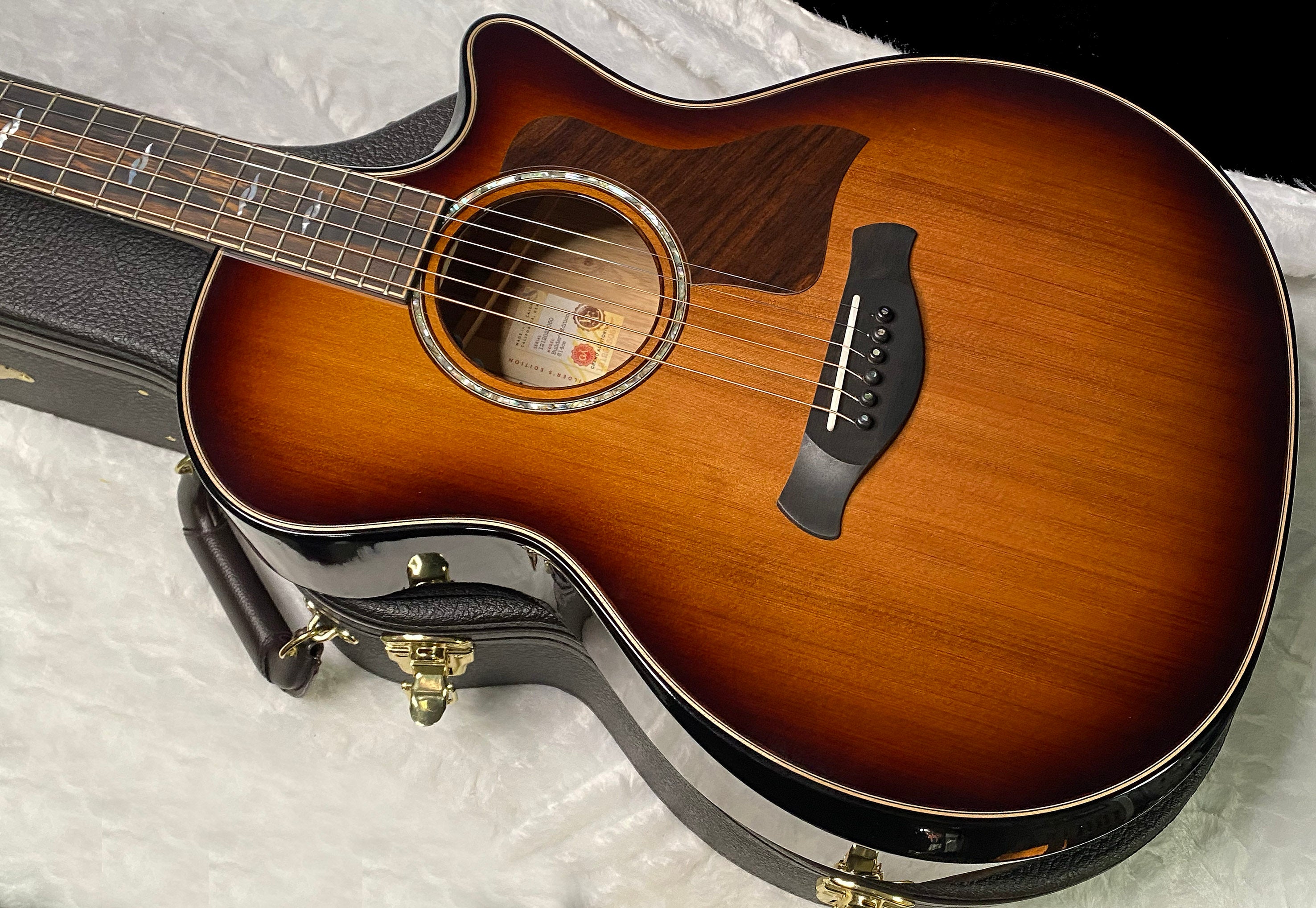 NEW! Taylor Builder's Edition 814ce Sinker Redwood Acoustic Guitar - Authorized Dealer - 4.8 lbs - G07340