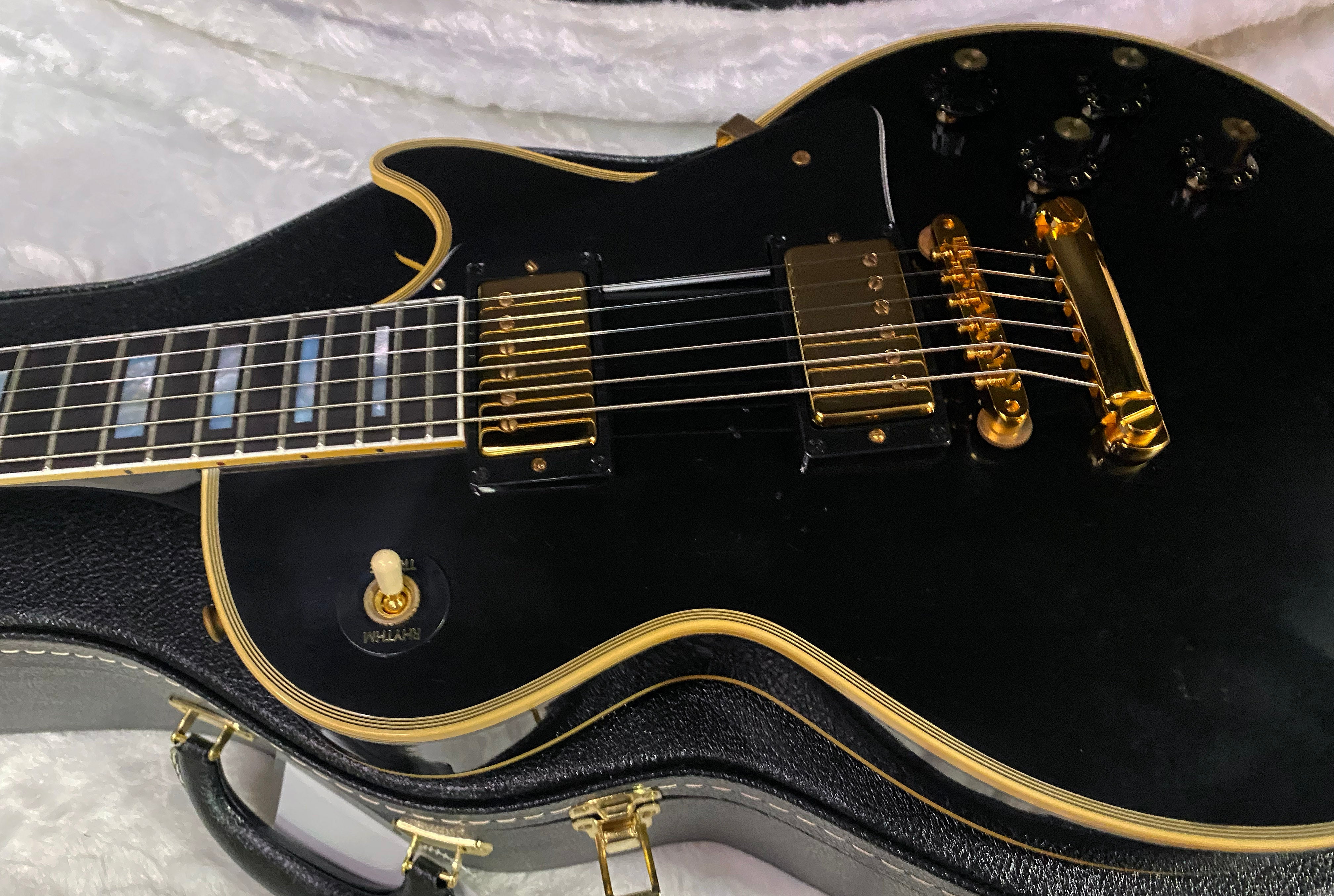 NEW! Gibson Custom Shop Murphy Lab '68 Les Paul Custom Reissue Ultra Light Aged Ebony Authorized Dealer - 9.6 lbs - G07313