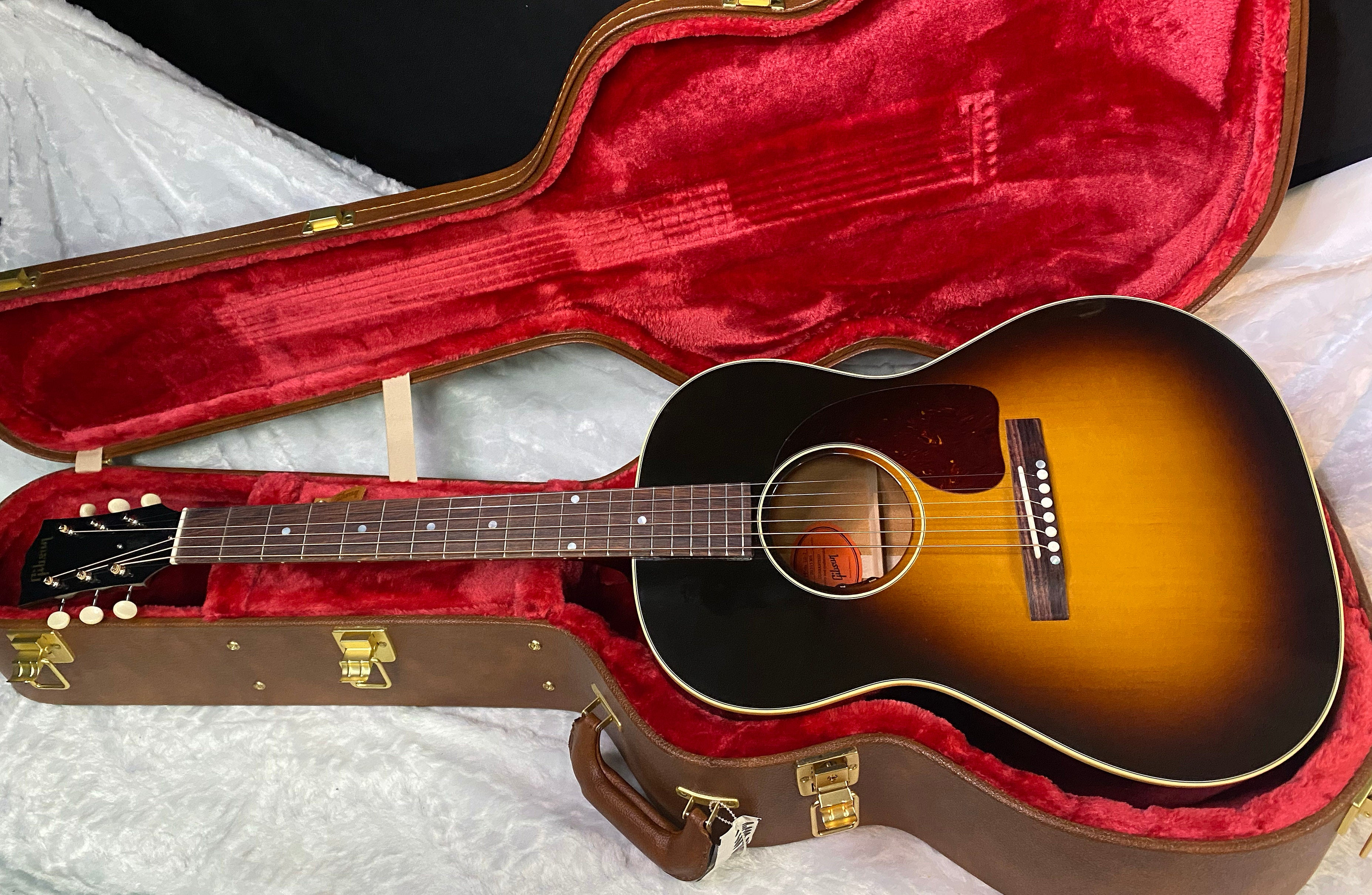 NEW ! Gibson Acoustic '50s LG-2 - Vintage Sunburst - Authorized Dealer - Only 3.8 lbs - G06686