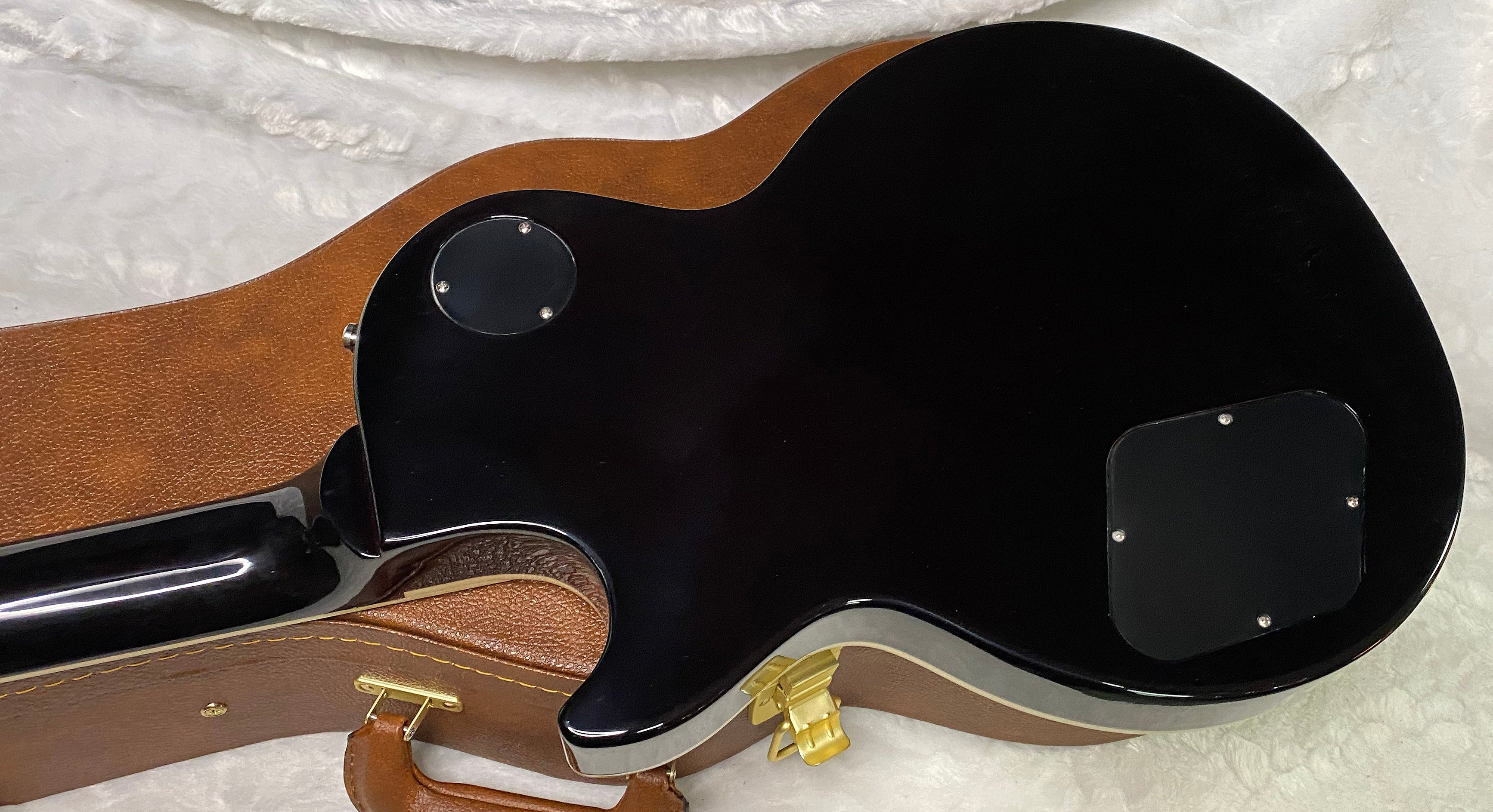NEW ! Gibson Slash Les Paul Standard - November Burst - Killer Curly Flame Maple Top - Only 8.3 lbs - Authorized Dealer - G07332