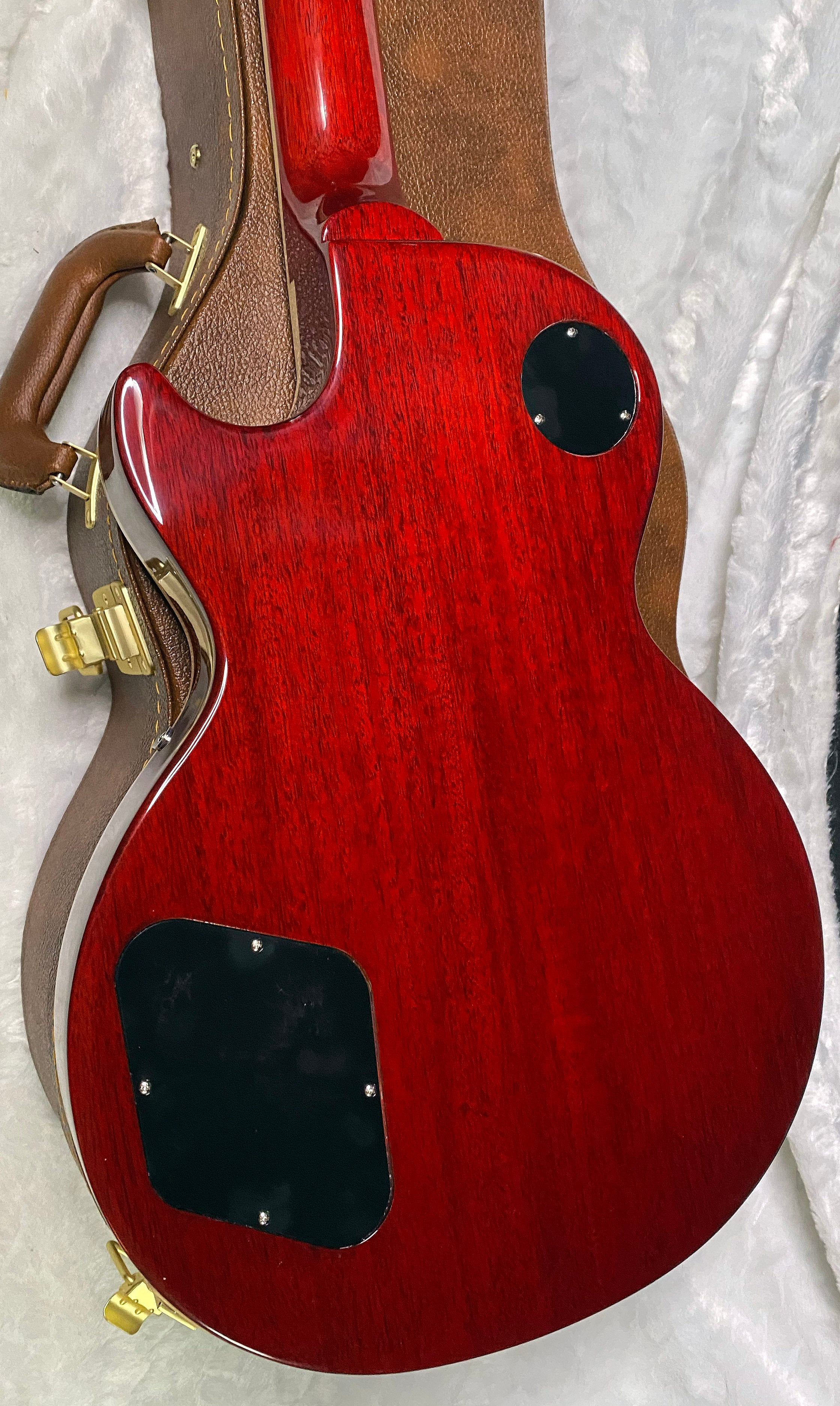 NEW! Gibson Les Paul Standard '60s Bourbon Burst - Curly Flame Maple Top - Authorized Dealer - Only 8.7 lbs - G07300