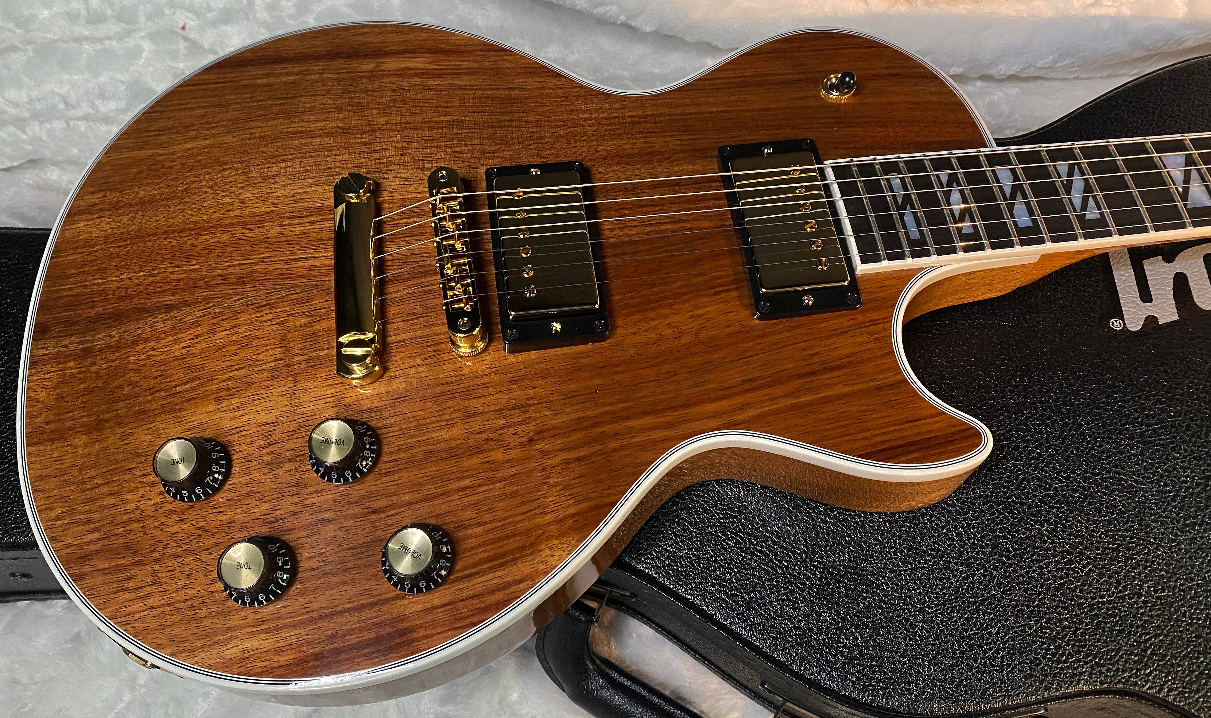 NEW ! Gibson Les Paul Supreme - Koa Top - Super Limited Edition - Authorized Dealer - 9 lbs - G06690