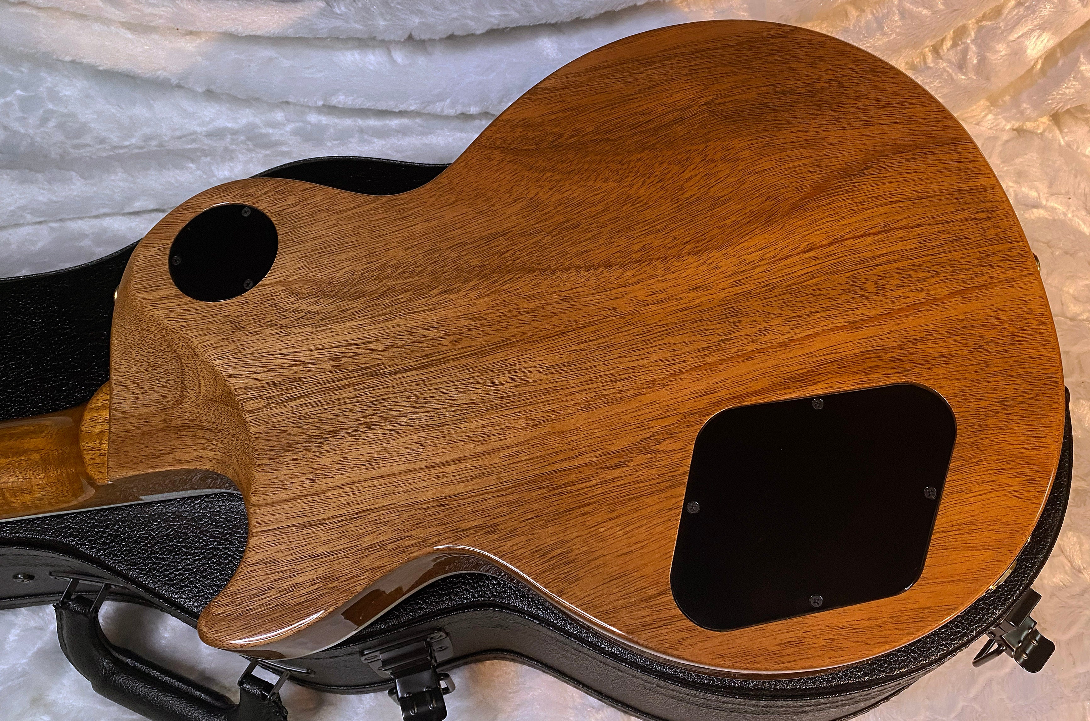 NEW ! Gibson Les Paul Supreme - Koa Top - Super Limited Edition - Authorized Dealer - 9 lbs - G06690