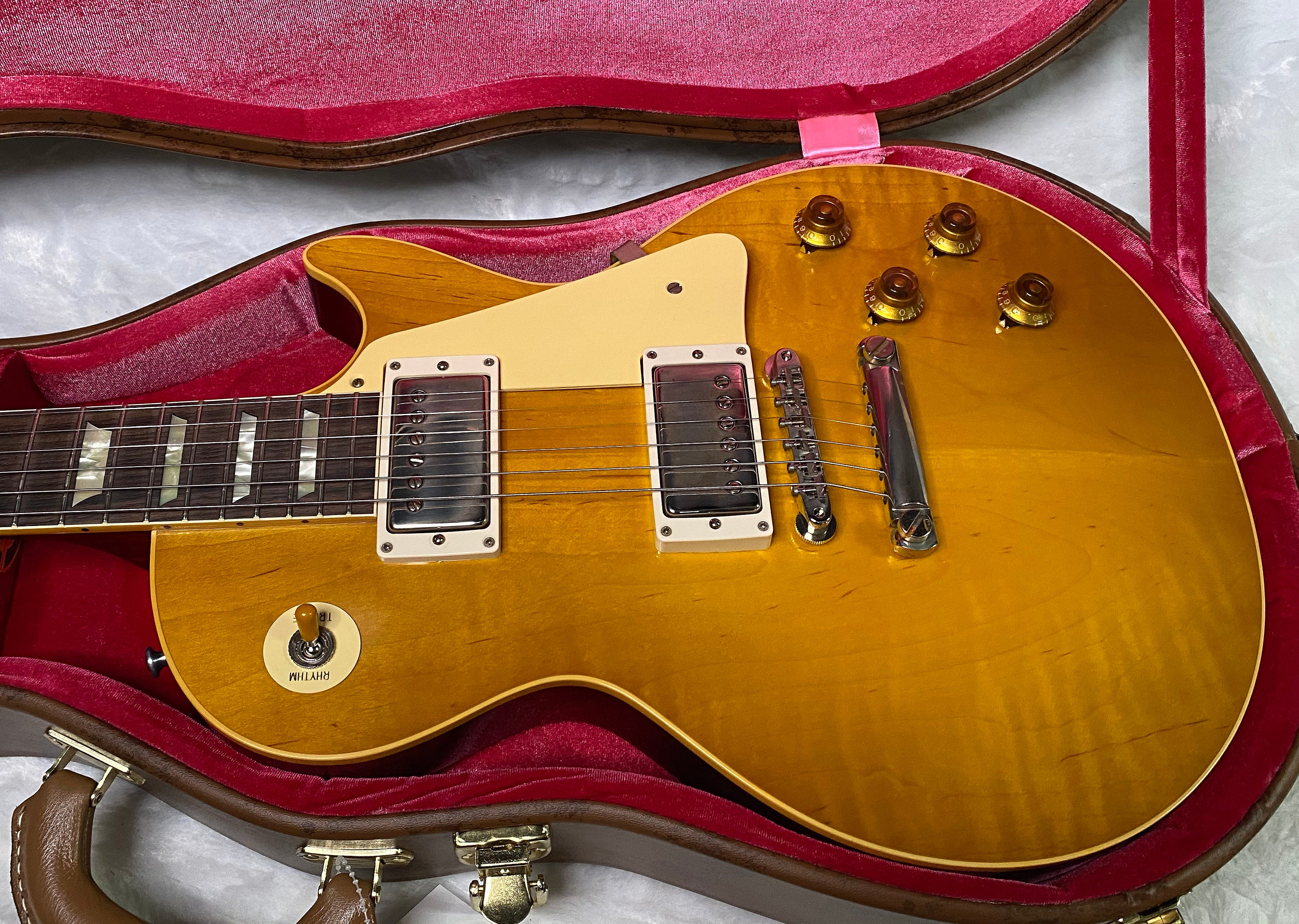 NEW ! Gibson Custom Shop '58 Les Paul Standard 1958 - Lemon Burst VOS - Lightly Figured Maple Top - Authorized Dealer -8.6 lbs - G07287