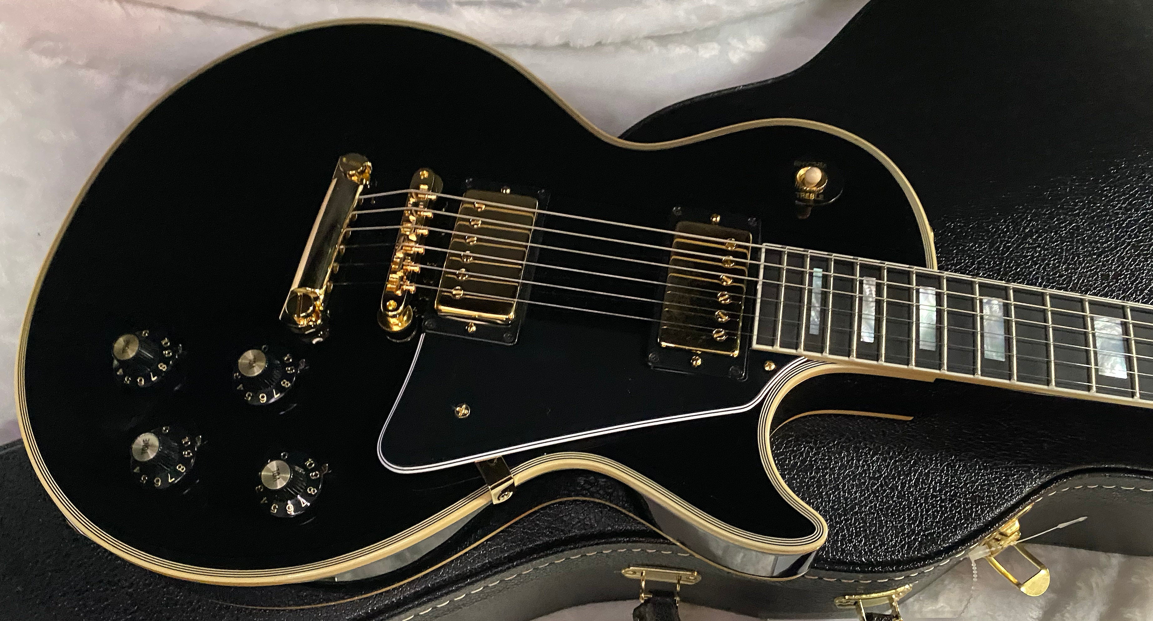 NEW! Gibson Custom Shop '68 Les Paul Custom Reissue - Gloss Ebony - Authorized Dealer - 9.2 lbs - G07303