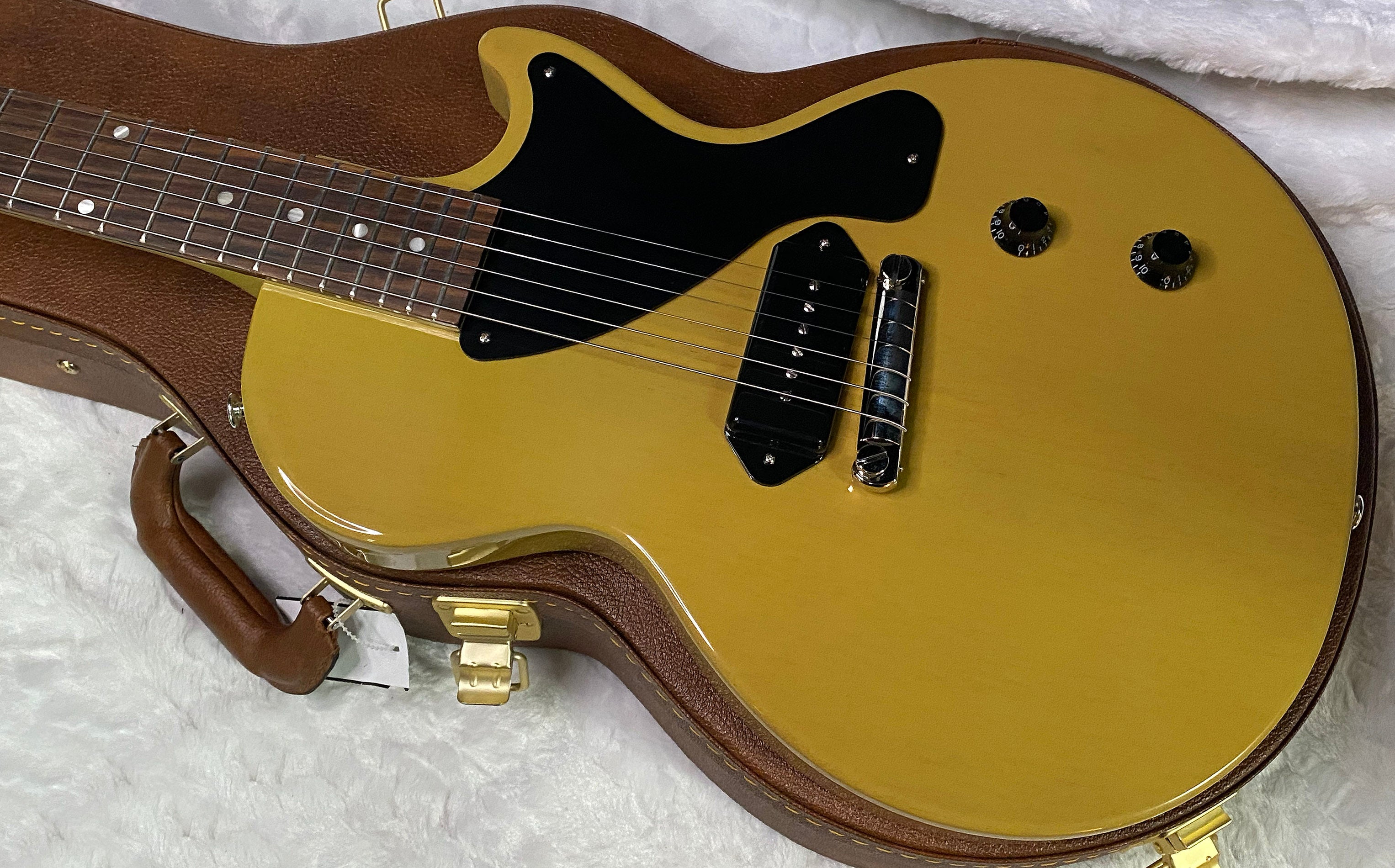 NEW! Gibson Les Paul Junior - TV Yellow - Hardshell Case - Authorized Dealer - 7.7 lbs - G07322