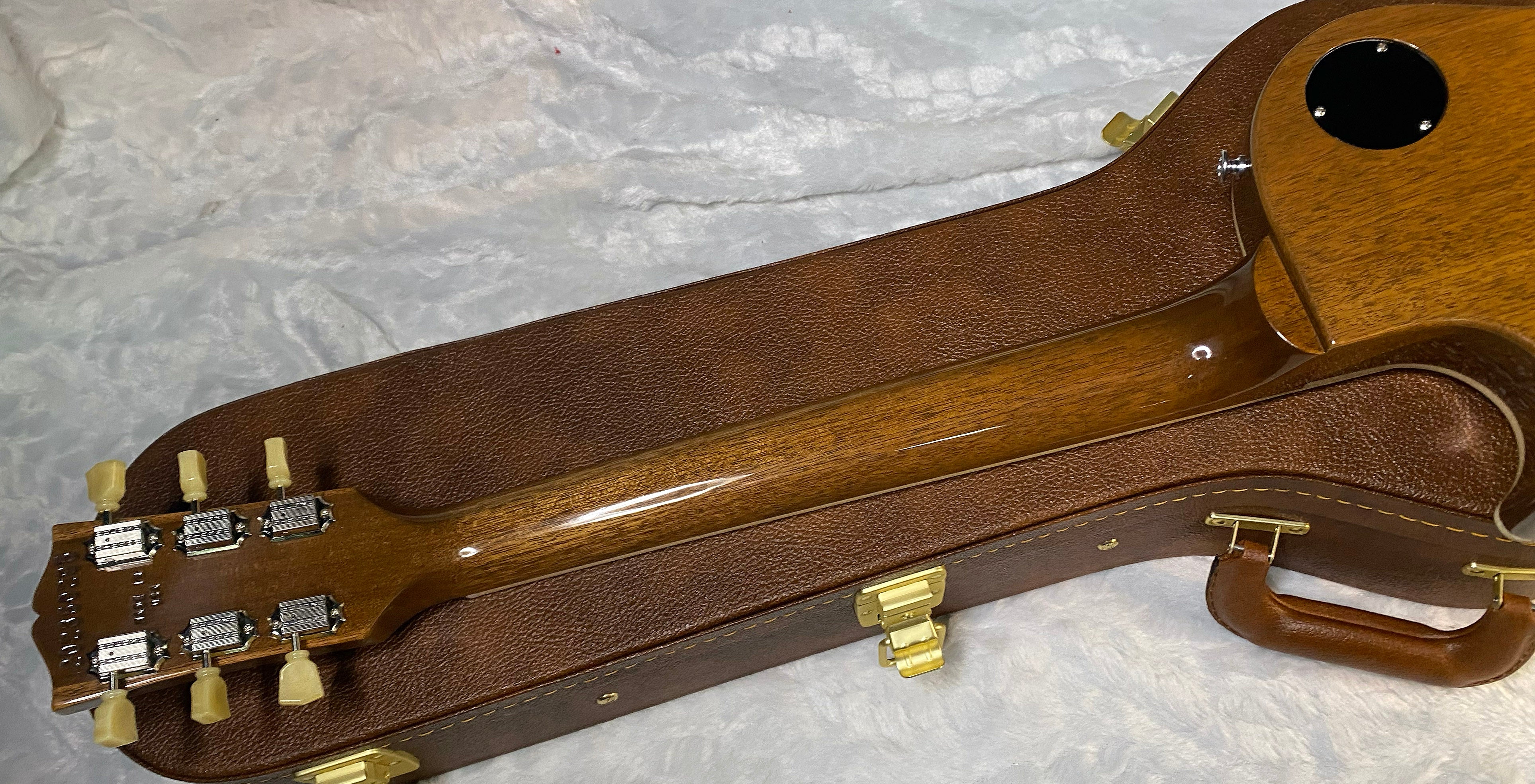 NEW! Gibson Les Paul Standard '50s P-90 - Gold Top - Authorized Dealer - 9.5 lbs - G06719