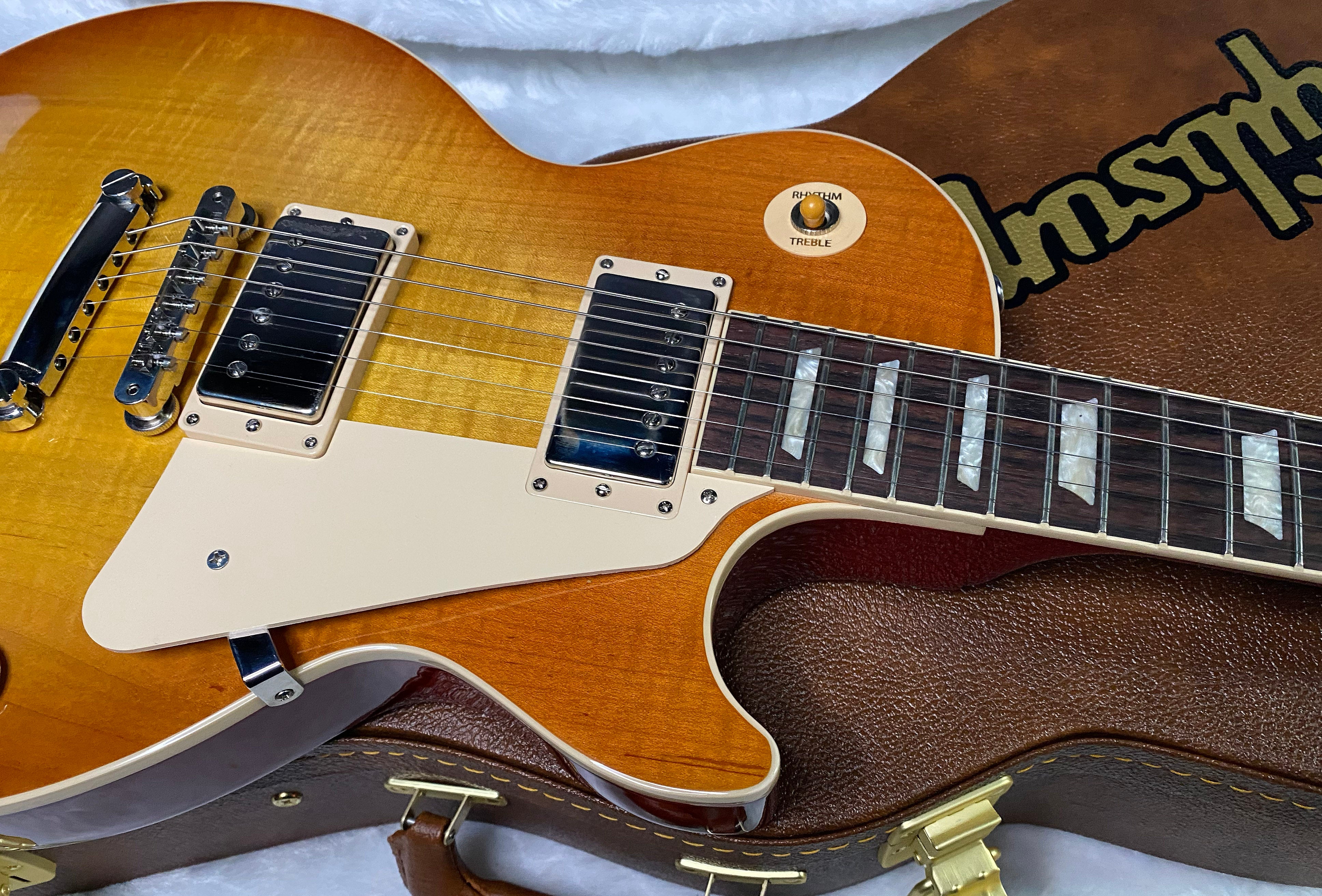 NEW ! Gibson Les Paul 60's Standard Unburst - Authorized Dealer - Flame Maple Top - Only 9.2lbs - G07297