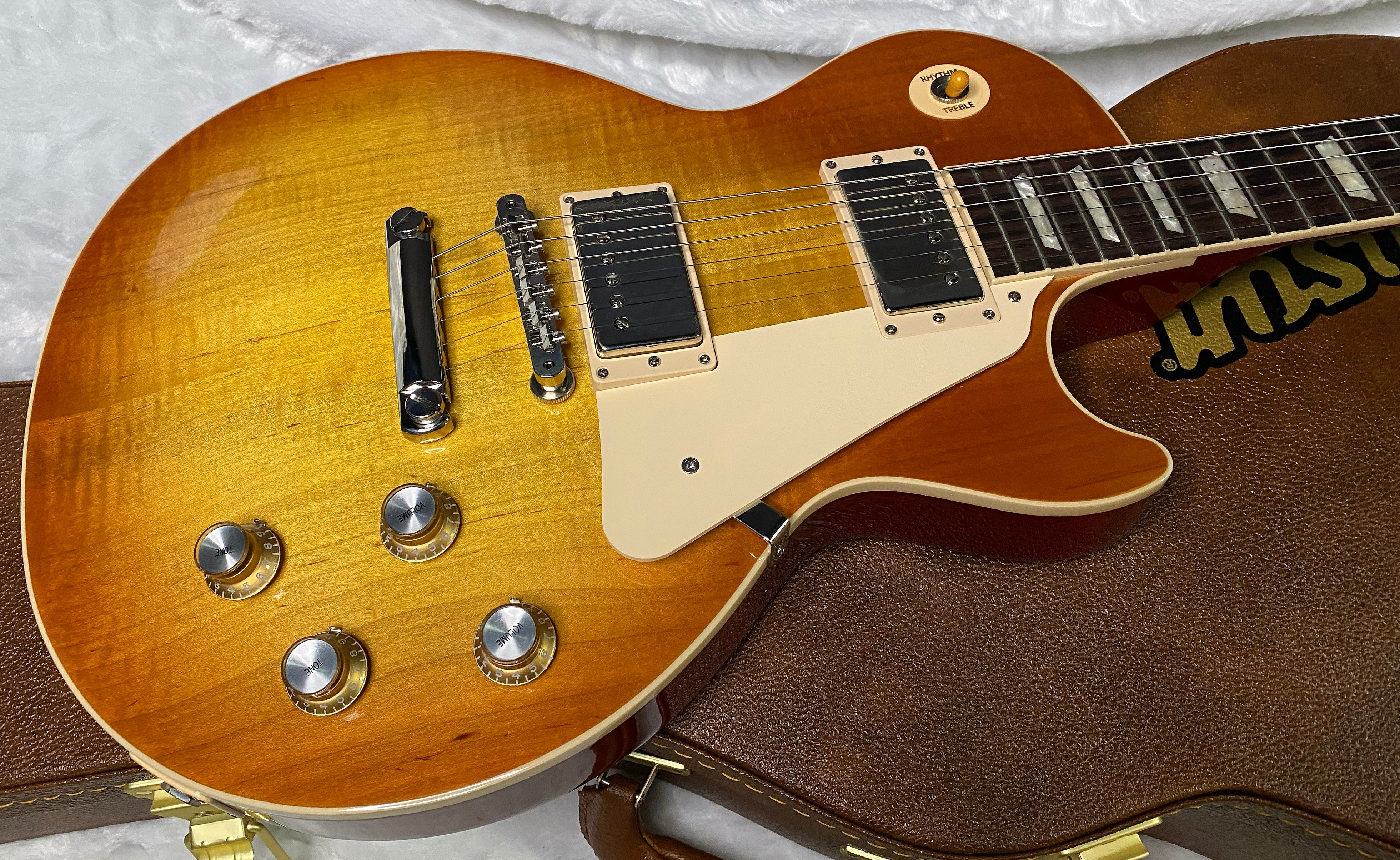 NEW ! Gibson Les Paul 60's Standard Unburst - Authorized Dealer - Flame Maple Top - Only 9.2lbs - G07297