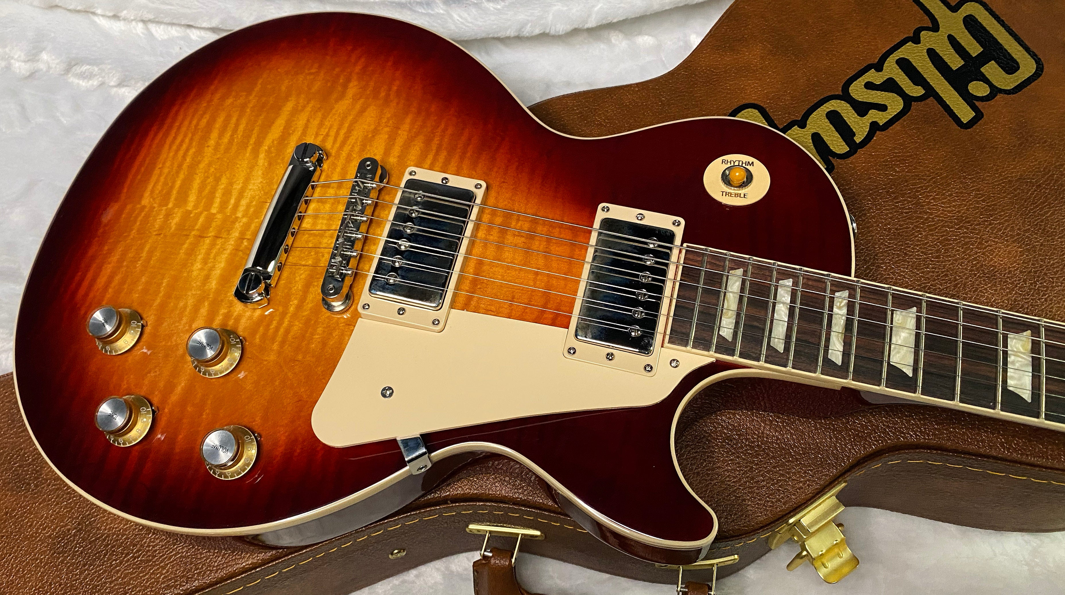 NEW! Gibson Les Paul Standard '60s Bourbon Burst - Curly Flame Maple Top - Authorized Dealer - 9.8 lbs - G07293