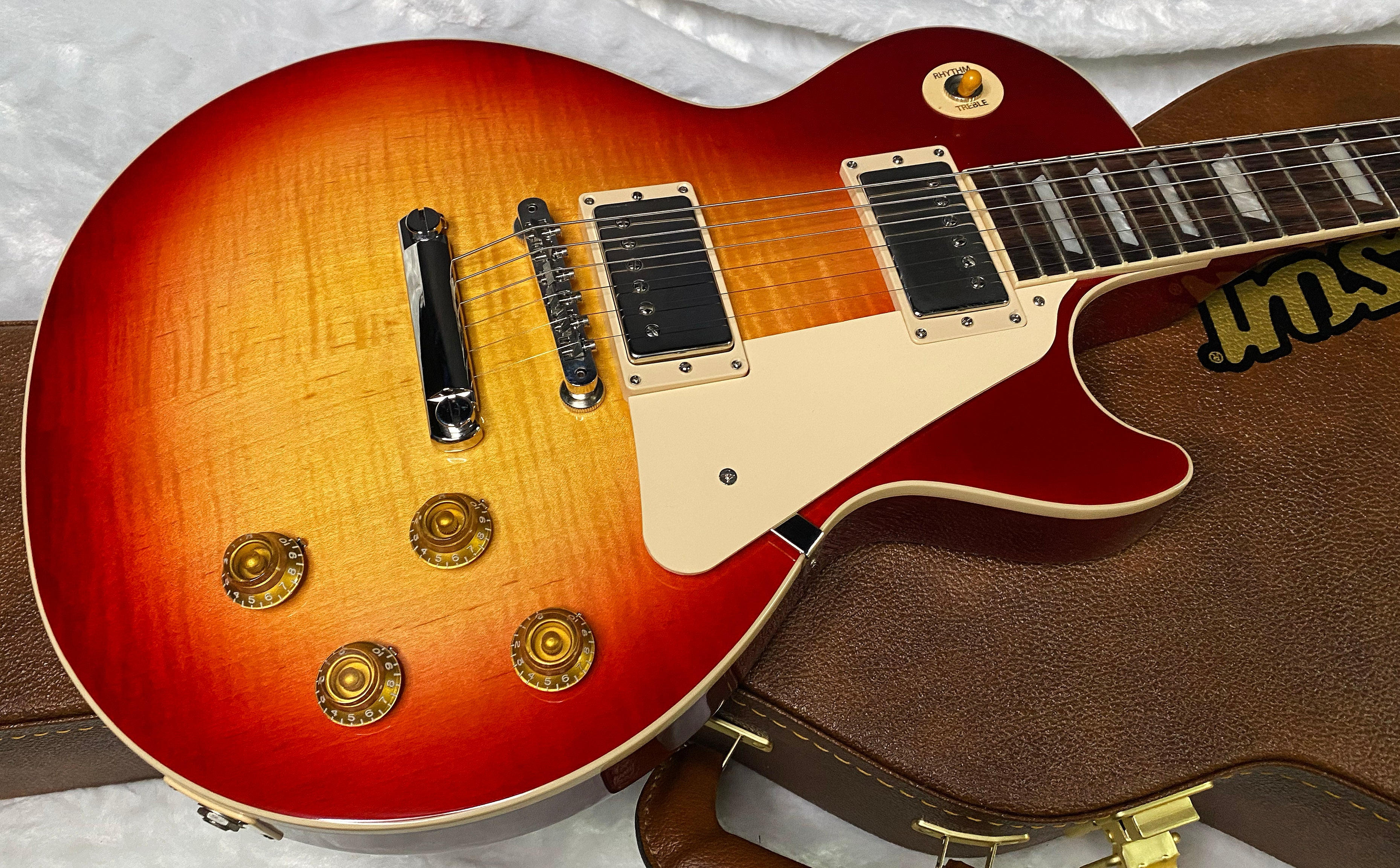 NEW ! Gibson Les Paul Standard '50s - Heritage Cherry Sunburst - Only 9.2 lbs - Authorized Dealer - G07265