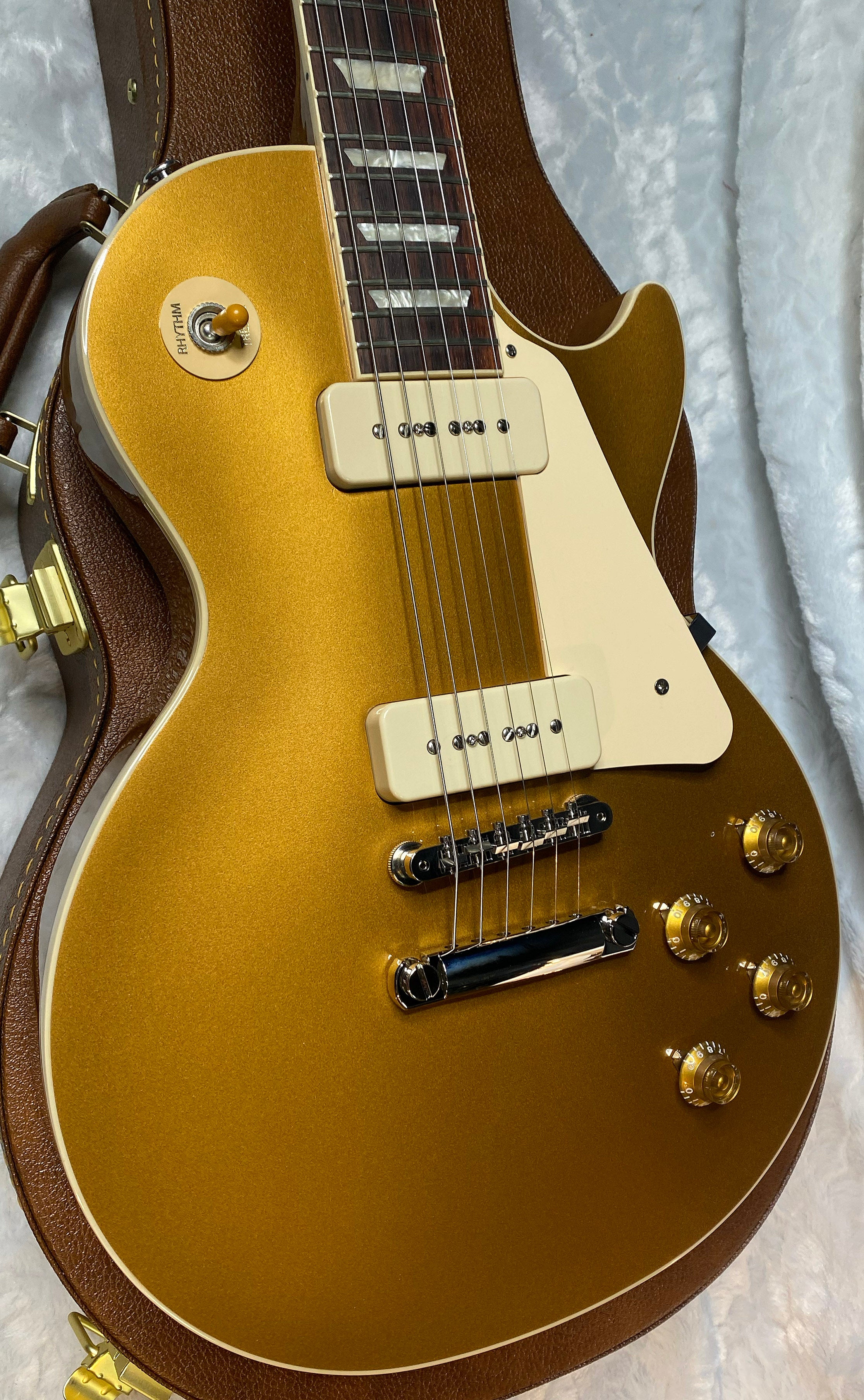 NEW! Gibson Les Paul Standard '50s P-90 - Gold Top - Authorized Dealer - 9.85 lbs - G06712