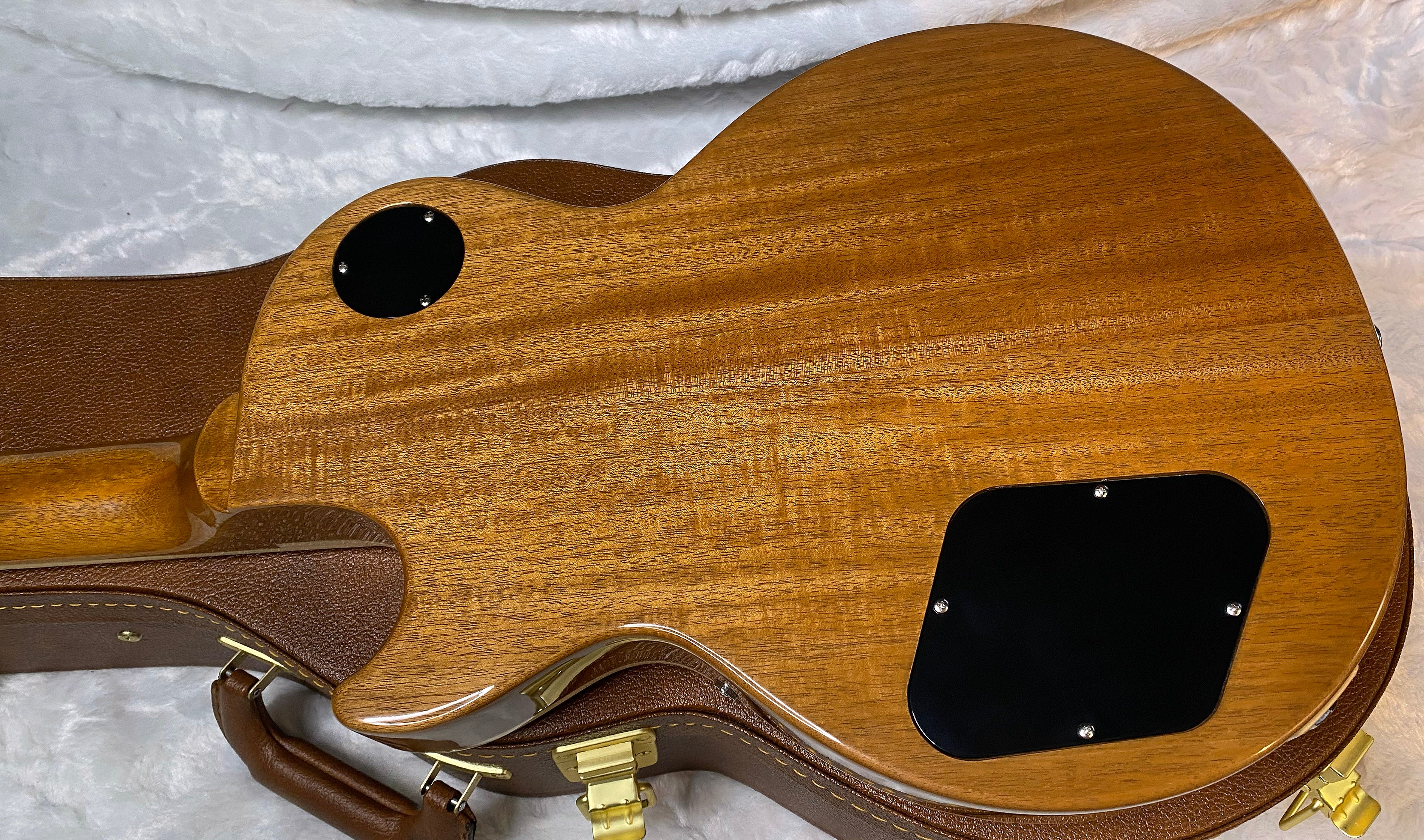 NEW! Gibson Les Paul Standard '50s P-90 - Gold Top - Authorized Dealer - 9.85 lbs - G06712