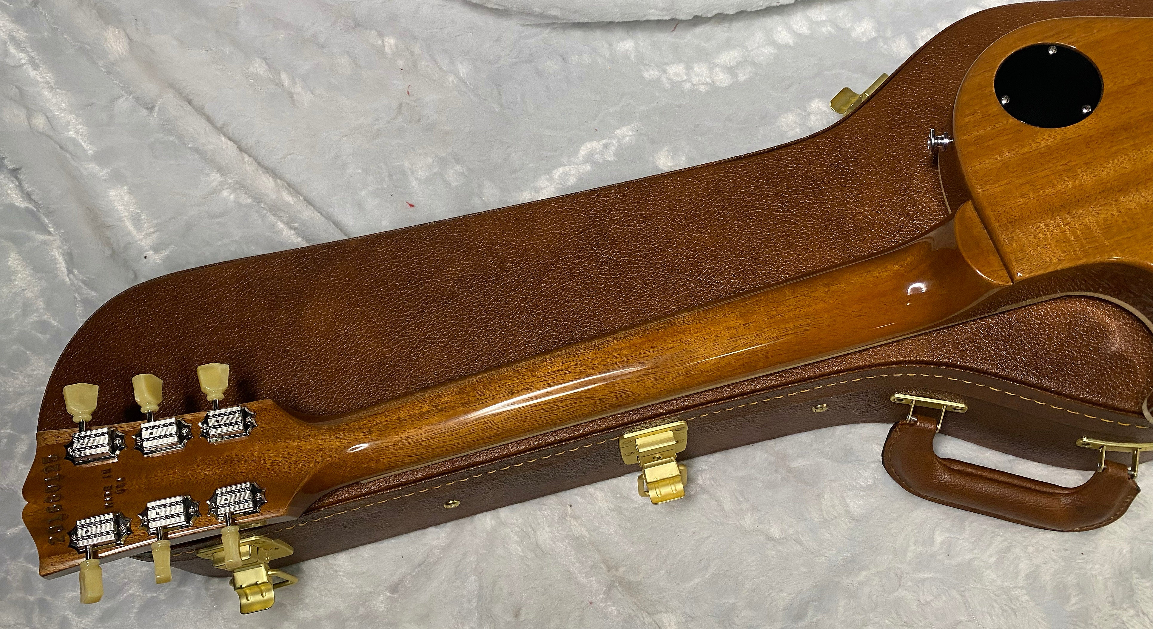 NEW! Gibson Les Paul Standard '50s P-90 - Gold Top - Authorized Dealer - 9.85 lbs - G06712