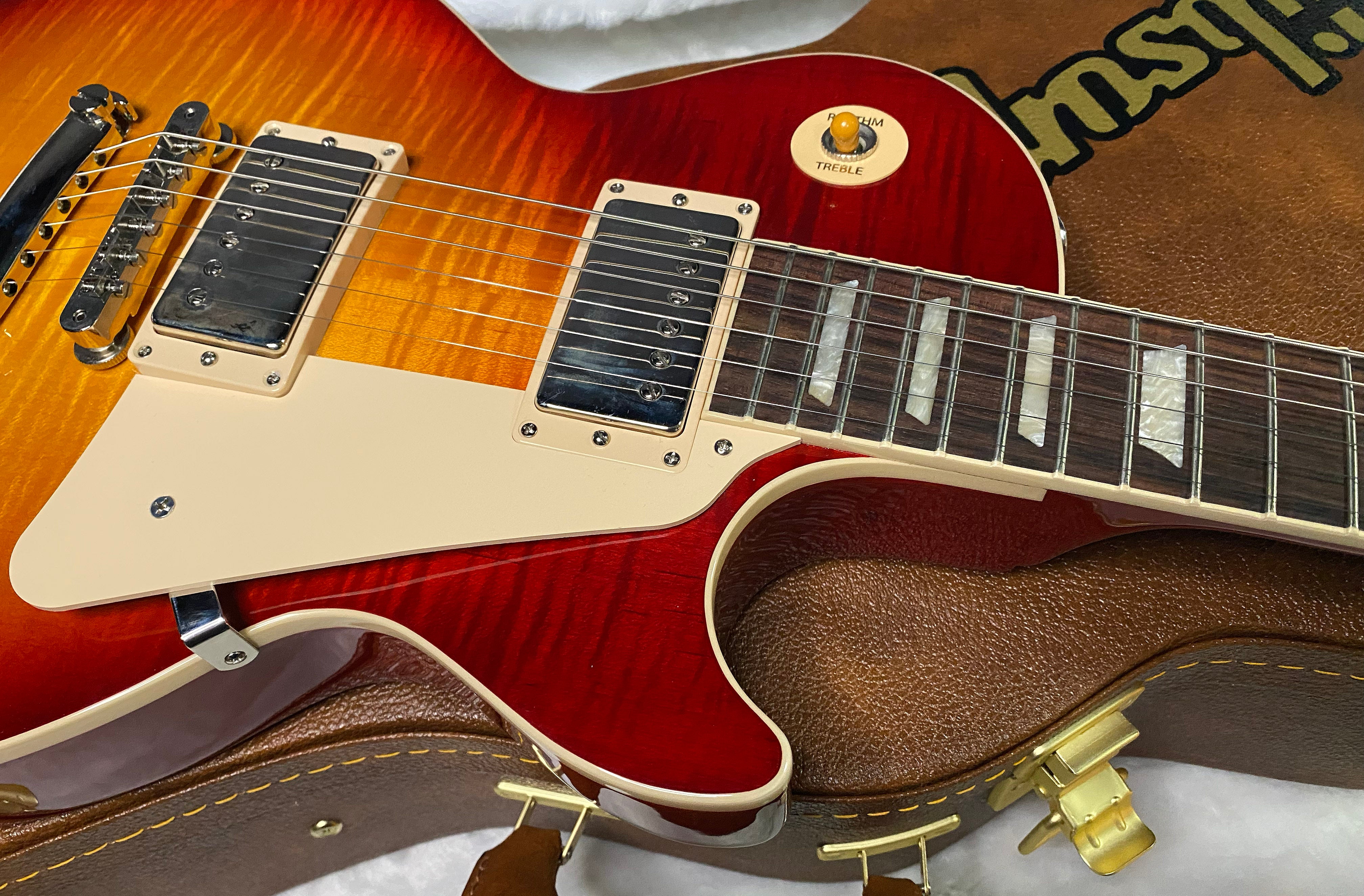 NEW ! Gibson Les Paul Standard '50s - Heritage Cherry Sunburst - Only 9.65 lbs - Authorized Dealer - G07312